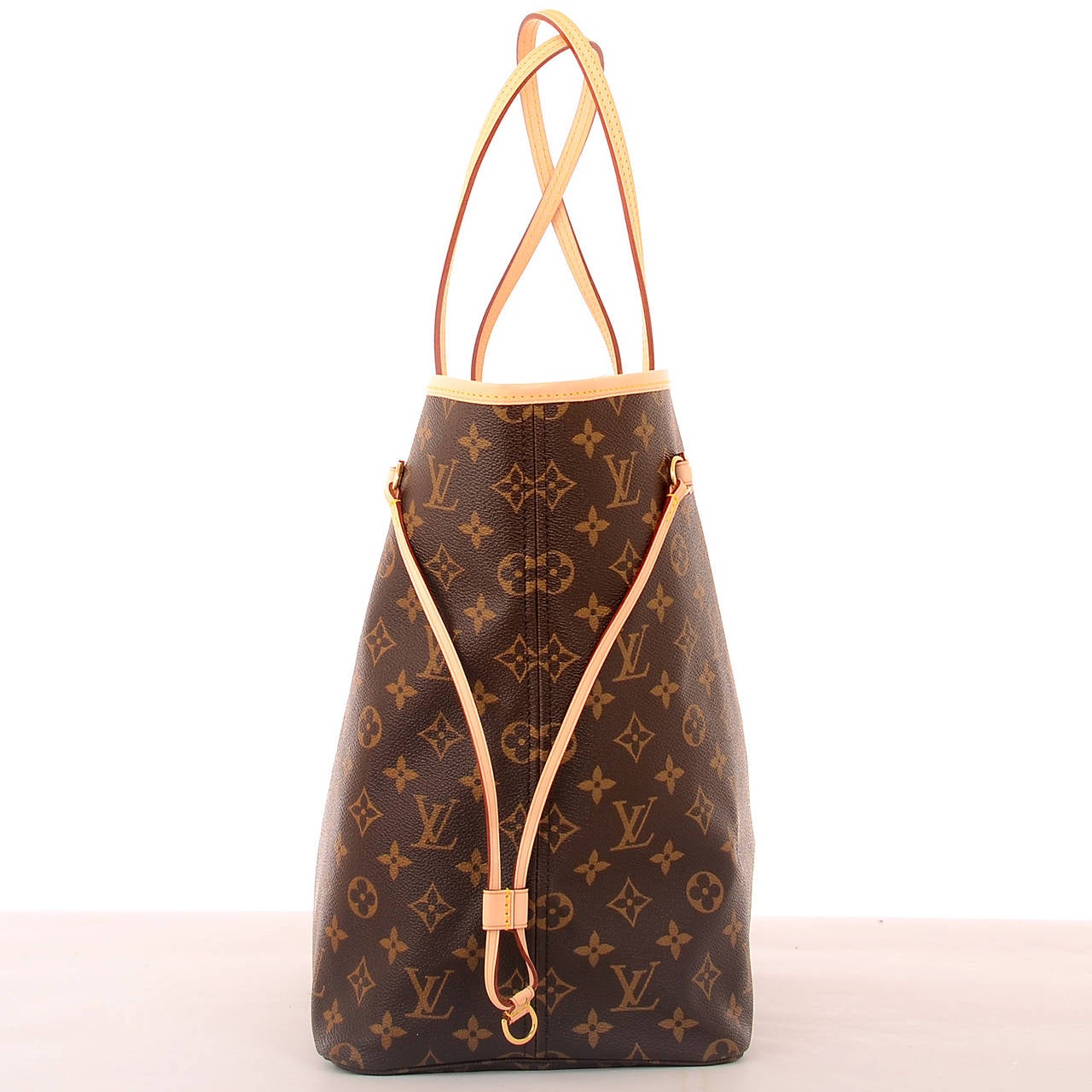Louis Vuitton Monogram Mimosa Neo Neverfull GM of coated canvas with vachetta leather trim.

This classic tote features polished brass hardware, detachable zipper pouch, adjustable drawstring sides, hidden top hook closure and double flat shoulder
