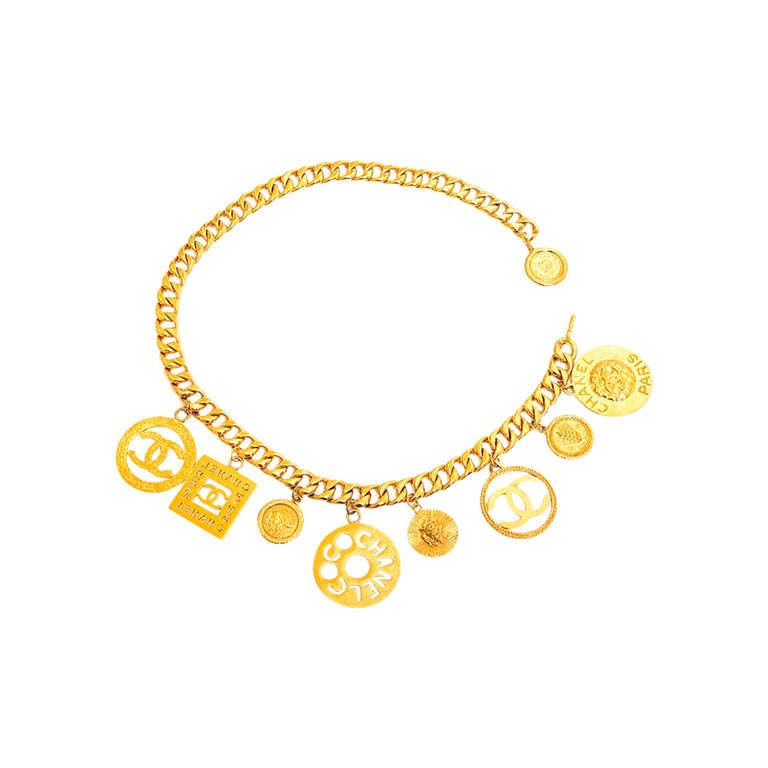 Chanel Vintage Goldtone Oversize Jumbo Icon Charm Belt / Necklace For Sale