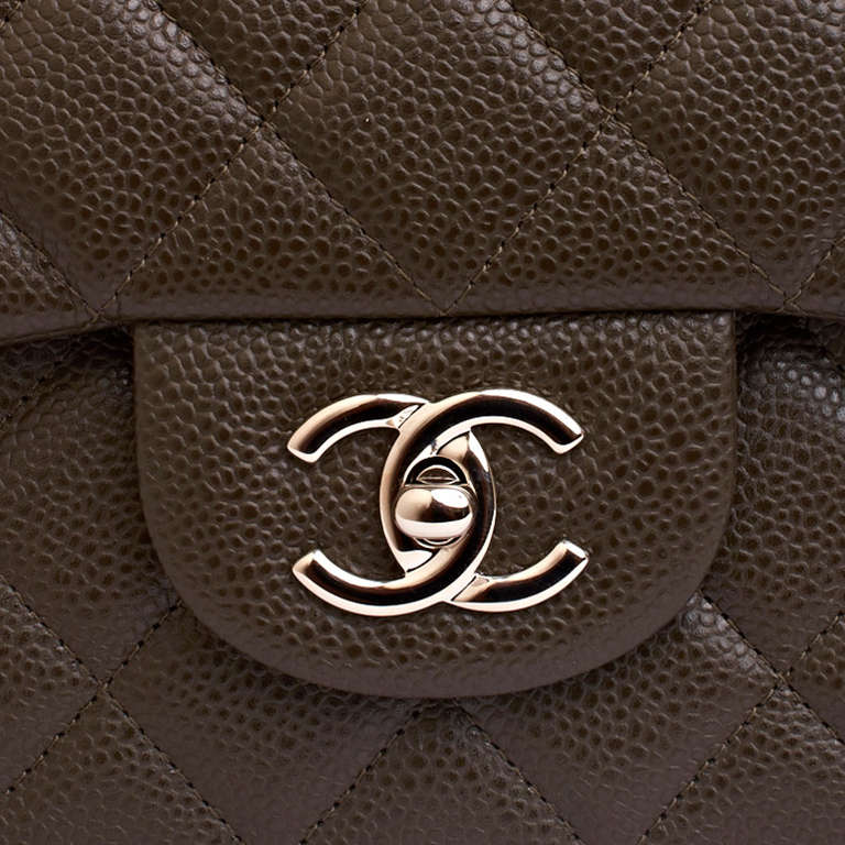 Women's Chanel Dark Brown Quilted Caviar Jumbo Classic 2.55 Double Flap Bag