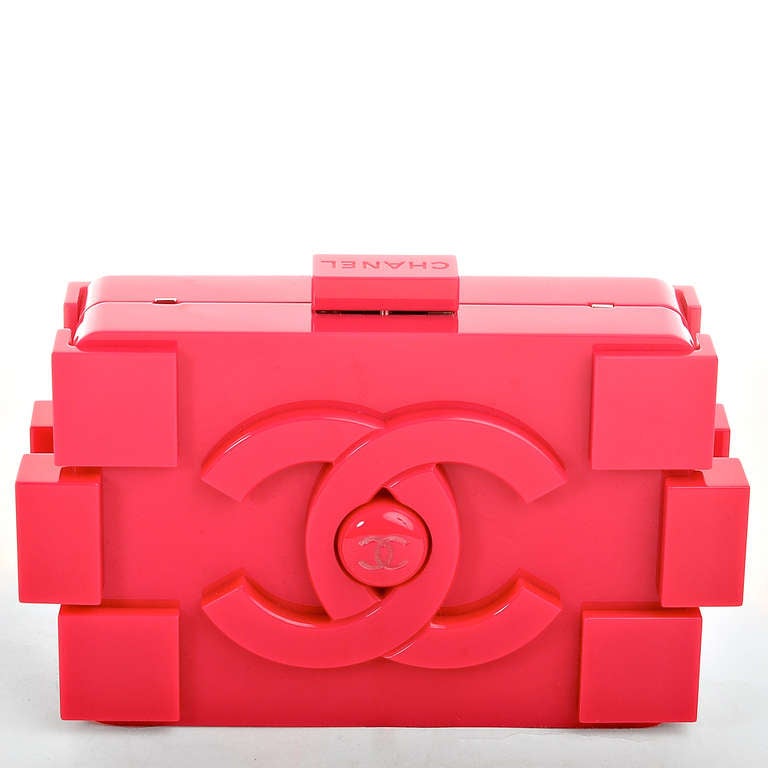 Chanel Fuchsia Pink Lego Clutch Boy Bag In New Condition In New York, NY