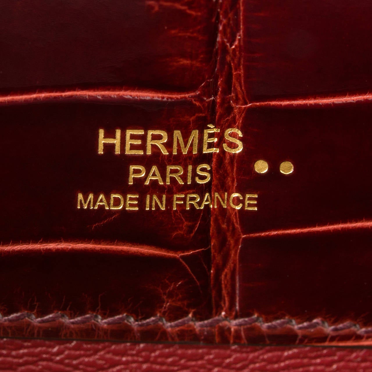 Hermes Bordeaux Shiny Niloticus Crocodile Kelly Cut Gold Hardware NEW 3