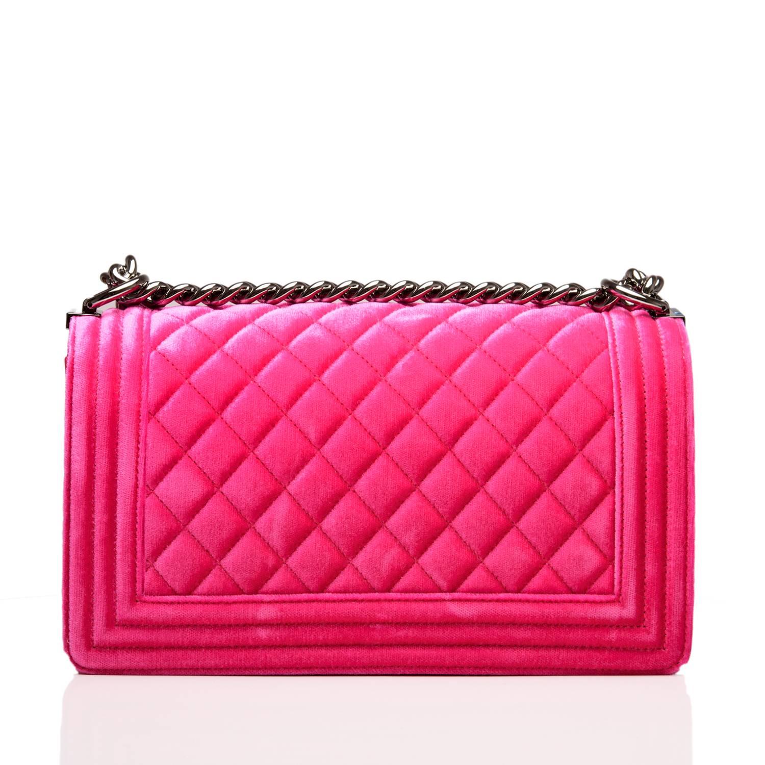 Chanel Fuchsia Quilted Velvet Medium Boy Bag In New Condition In New York, NY