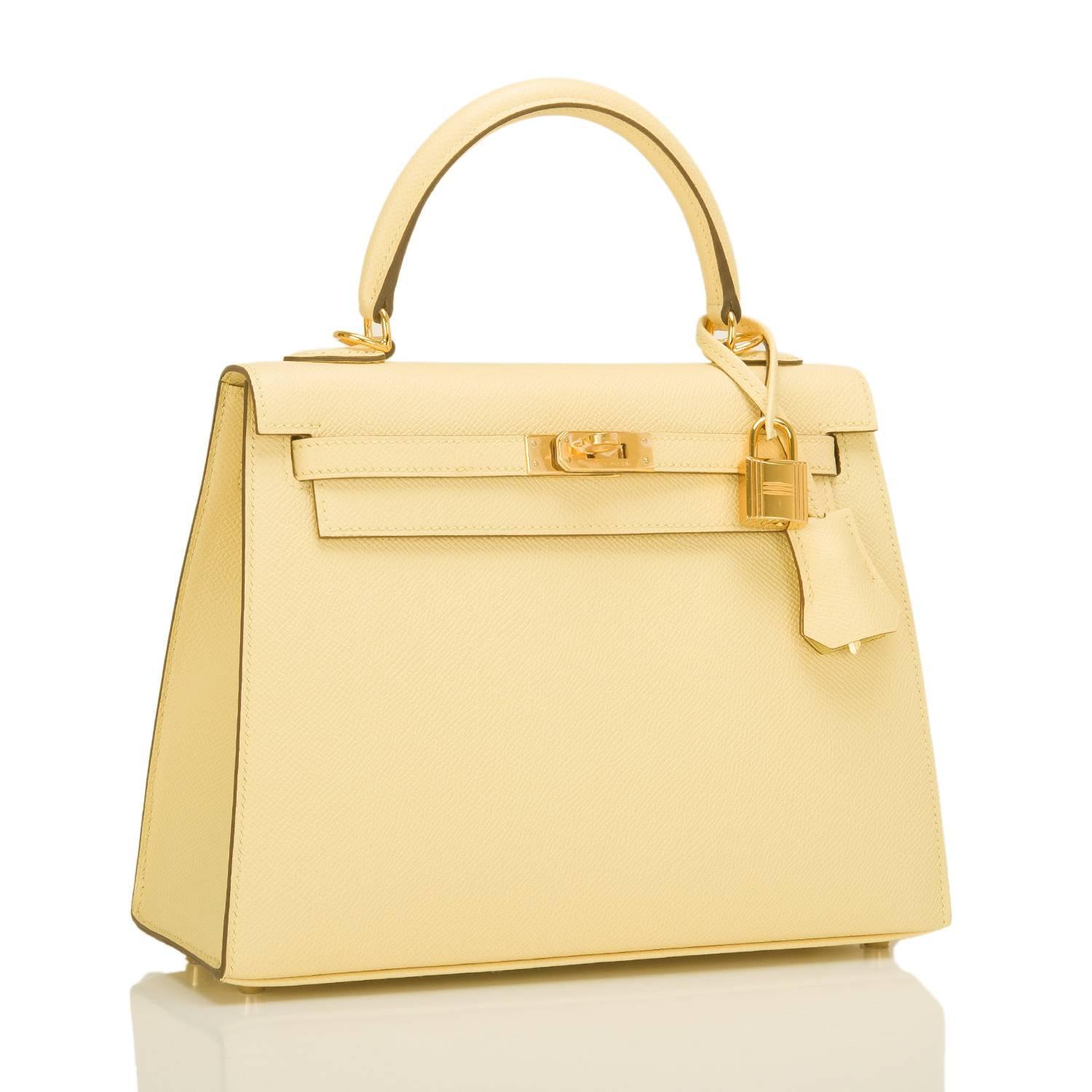 Hermes Jaune Poussin Epsom Sellier Kelly 25cm Gold Hardware at 1stdibs  