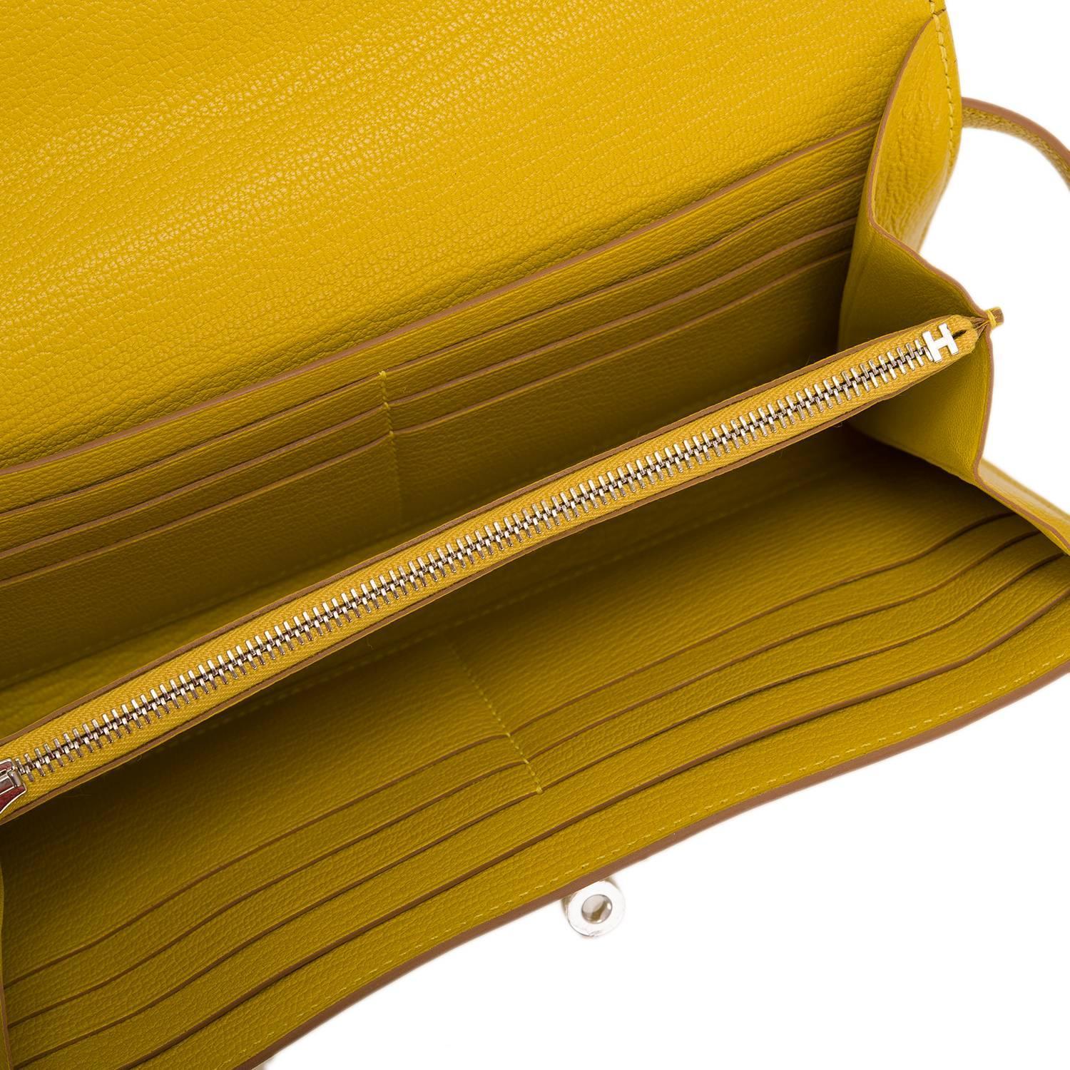 Hermes Soufre Chevre Kelly Longue Wallet For Sale at 1stdibs Hermes Soufre Chevre Kelly Longue Wallet For Sale at 1stdibs