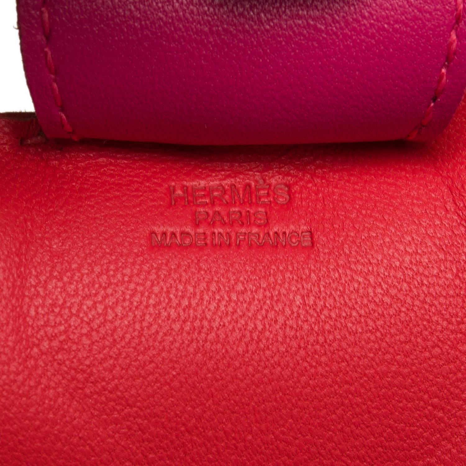 Hermes Grigri Rodeo bag charm in size MM
This charm is made of Rose Jaipur Milo lambskin leather and accented with a Rubis mane and tail and a Rouge H saddle and holder.

Origin: France

Condition: Pristine, never carried

Accompanied by: