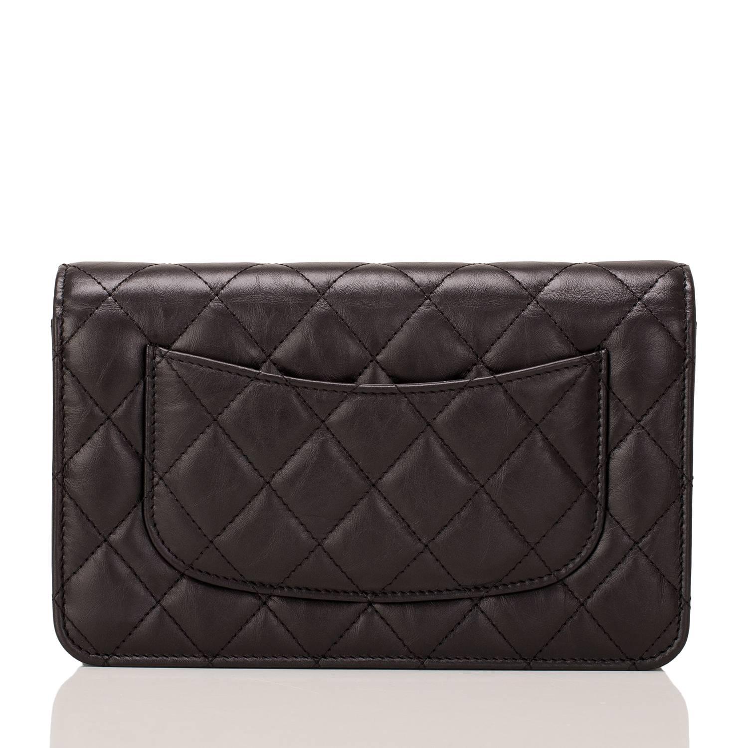 Chanel Black Lucky Charms Symbols Wallet On Chain (WOC) In New Condition In New York, NY