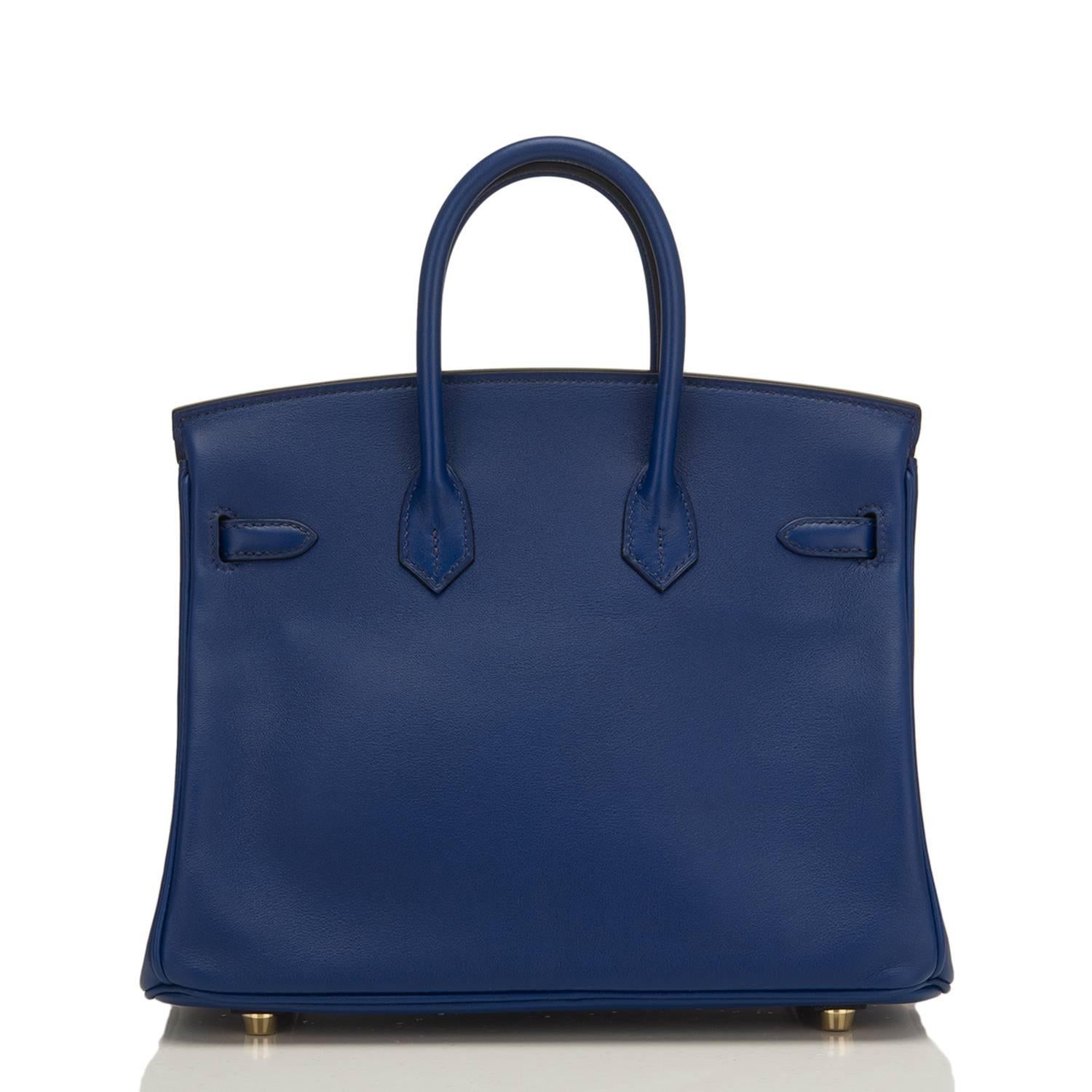 Hermes Blue Sapphire Swift Birkin 25cm Gold Hardware In New Condition For Sale In New York, NY