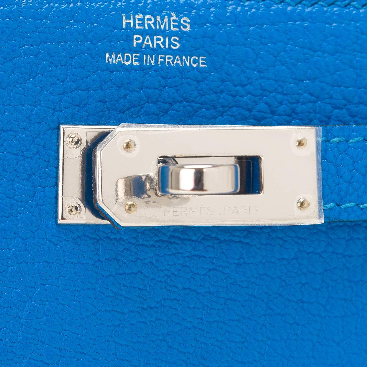 Women's Hermes Blue Hydra Chevre Medium Bifold Kelly Wallet Palladium Hardware For Sale