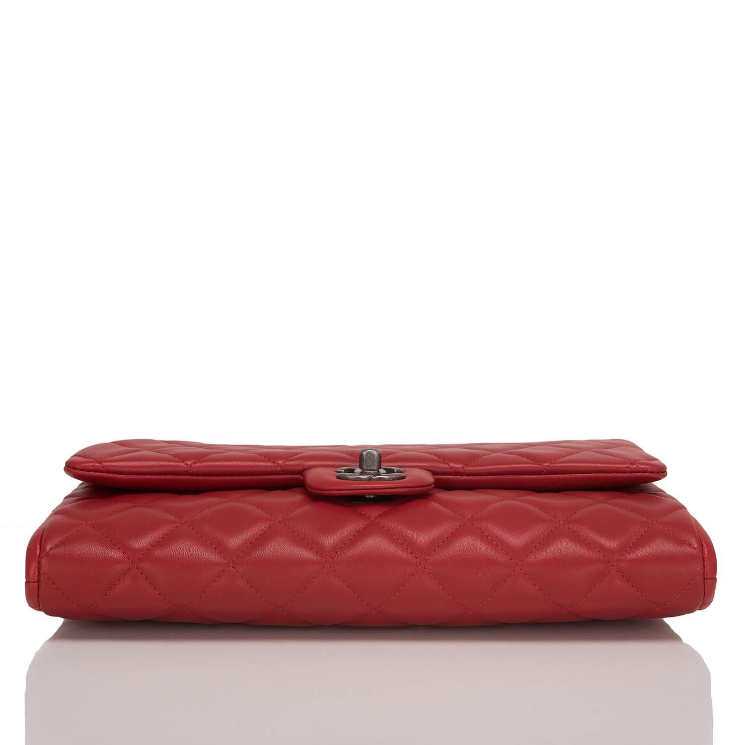 Red Lambskin New Clutch With Chain For Sale at 1stdibs  
