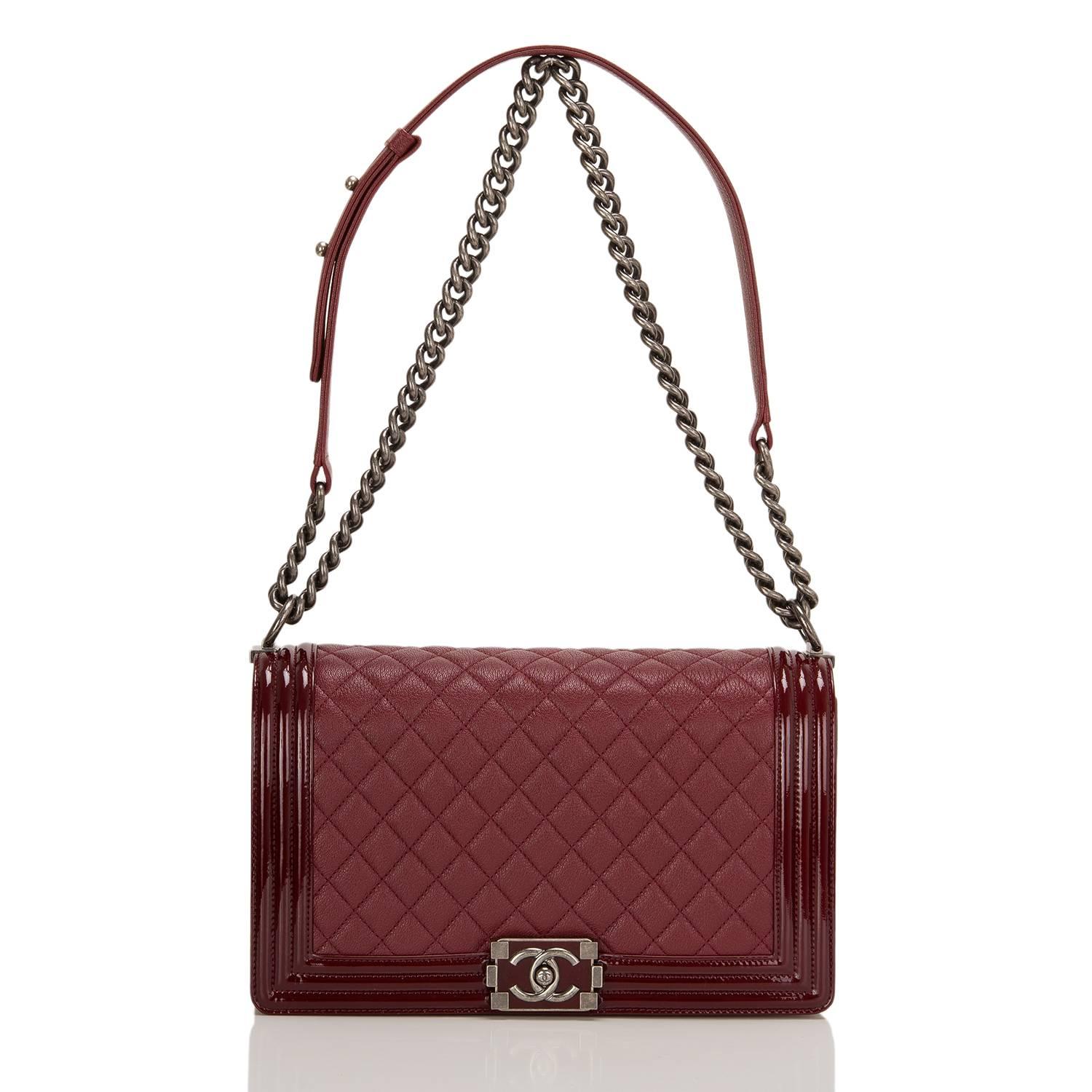 Chanel Burgundy Goatskin New Medium Boy Bag With Patent Trim In New Condition In New York, NY