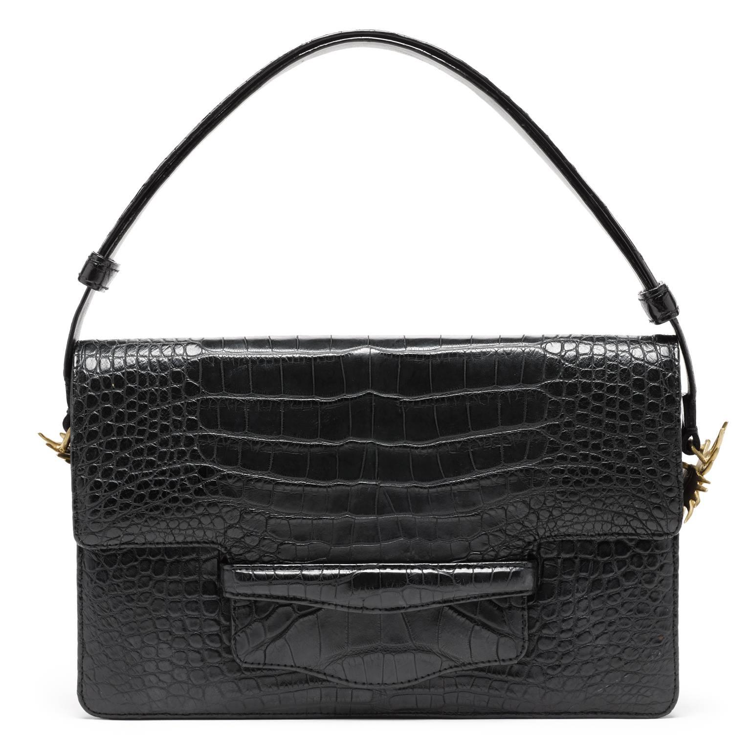 Alligator Clutch Black Handbag with detachable adjustable strap  In New Condition For Sale In New York, NY