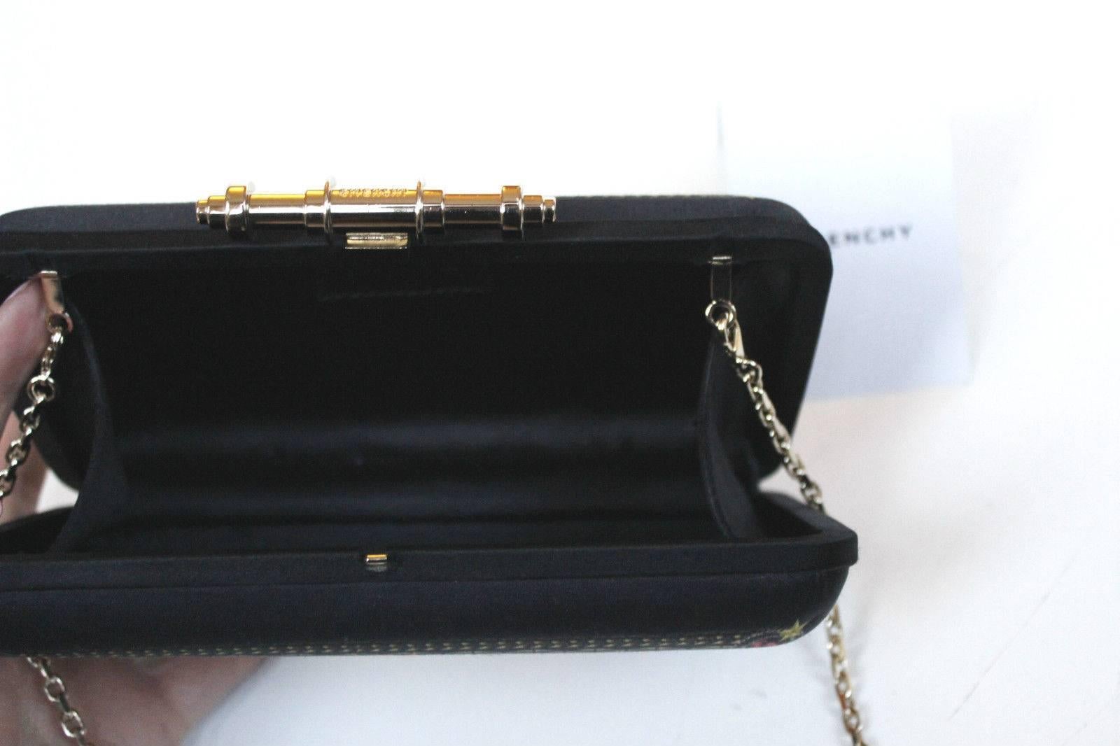 Givenchy Obsedia Minaudiere Bird of Paradise Clutch on Chain Crossbody Bag In Excellent Condition For Sale In London, GB