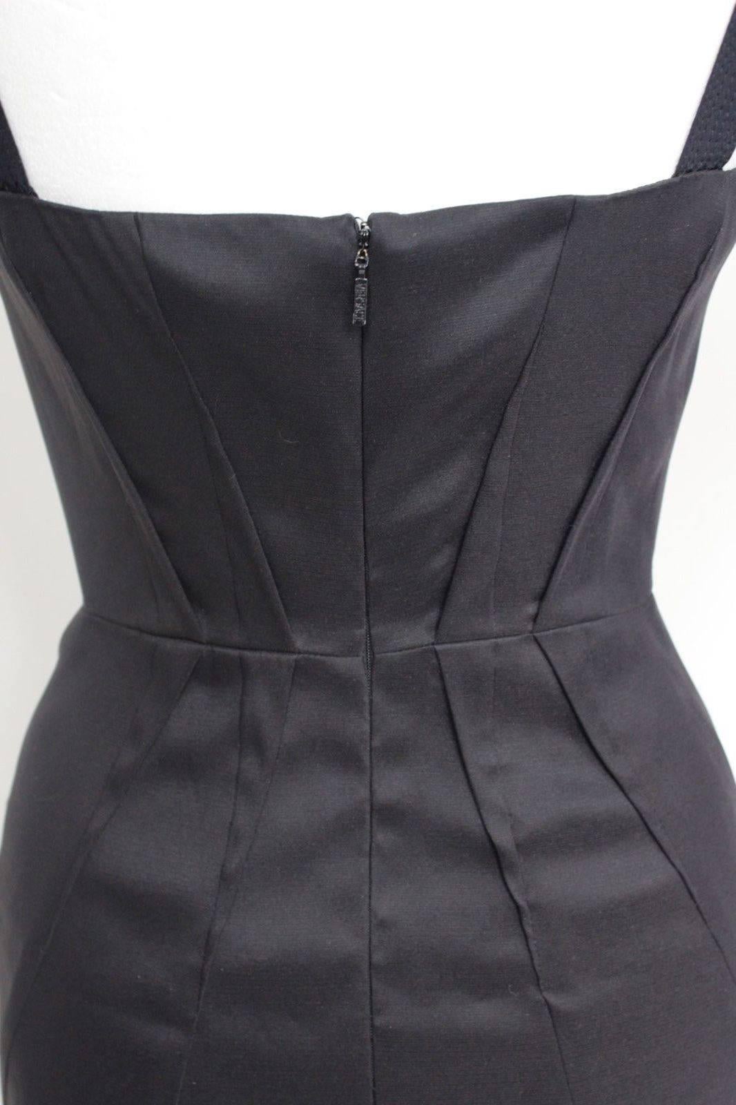 Versace Little Black V Neck Dress 38 uk 6 For Sale 2