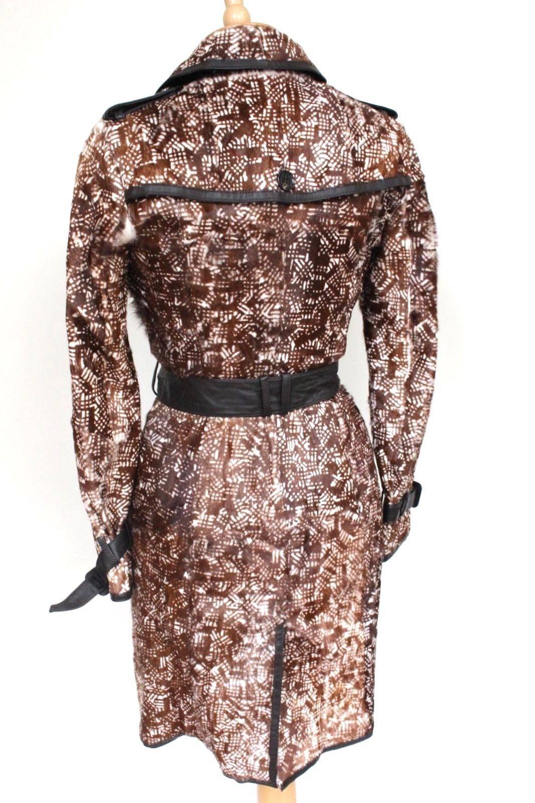 Burberry Brown Abstract Print Rabbit Fur Leather Trench Coat UK 8 In Excellent Condition For Sale In London, GB