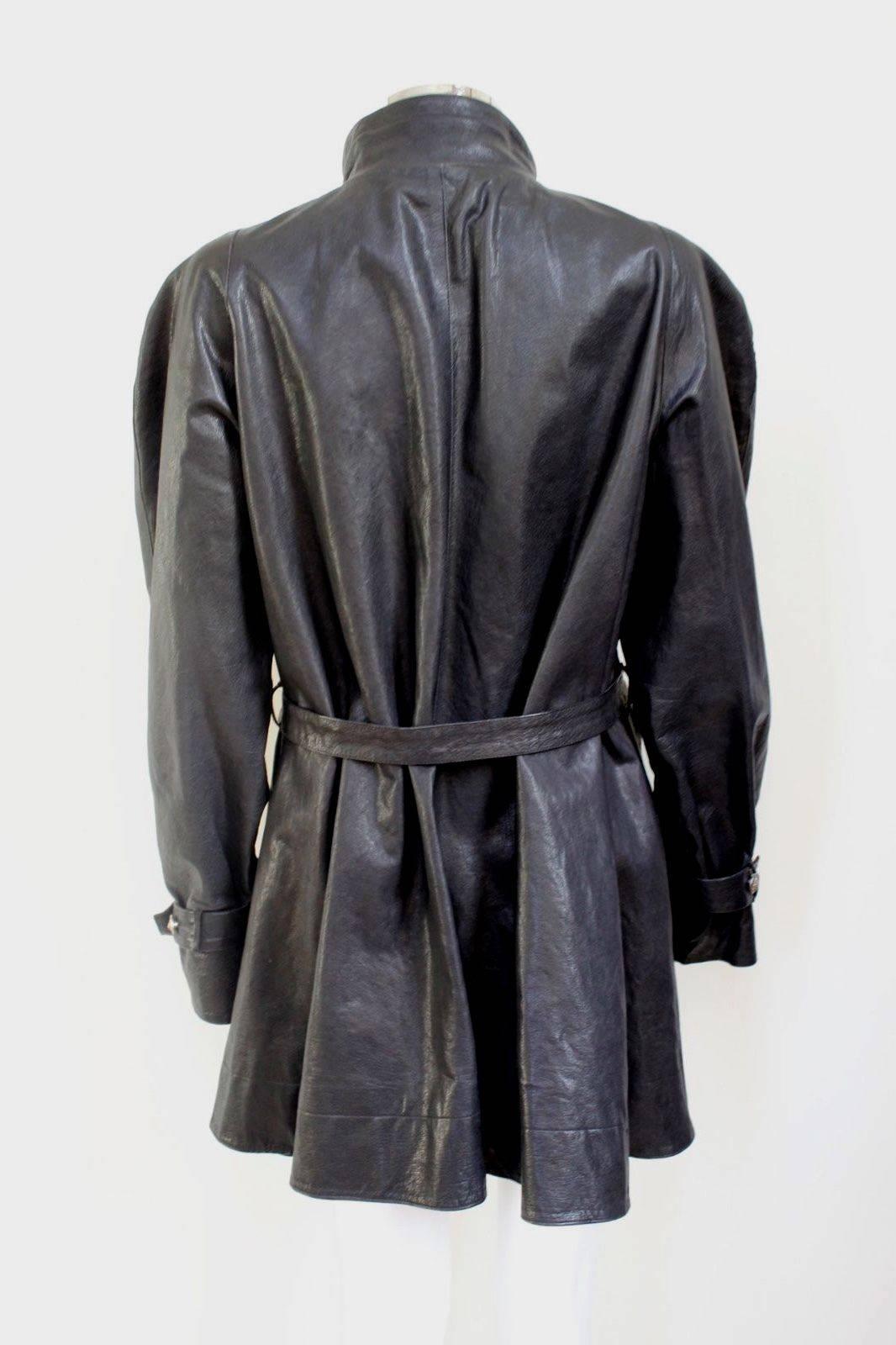 Chanel Black Quilted Leather Swing Coat Jacket 42 uk 14 In Excellent Condition In London, GB