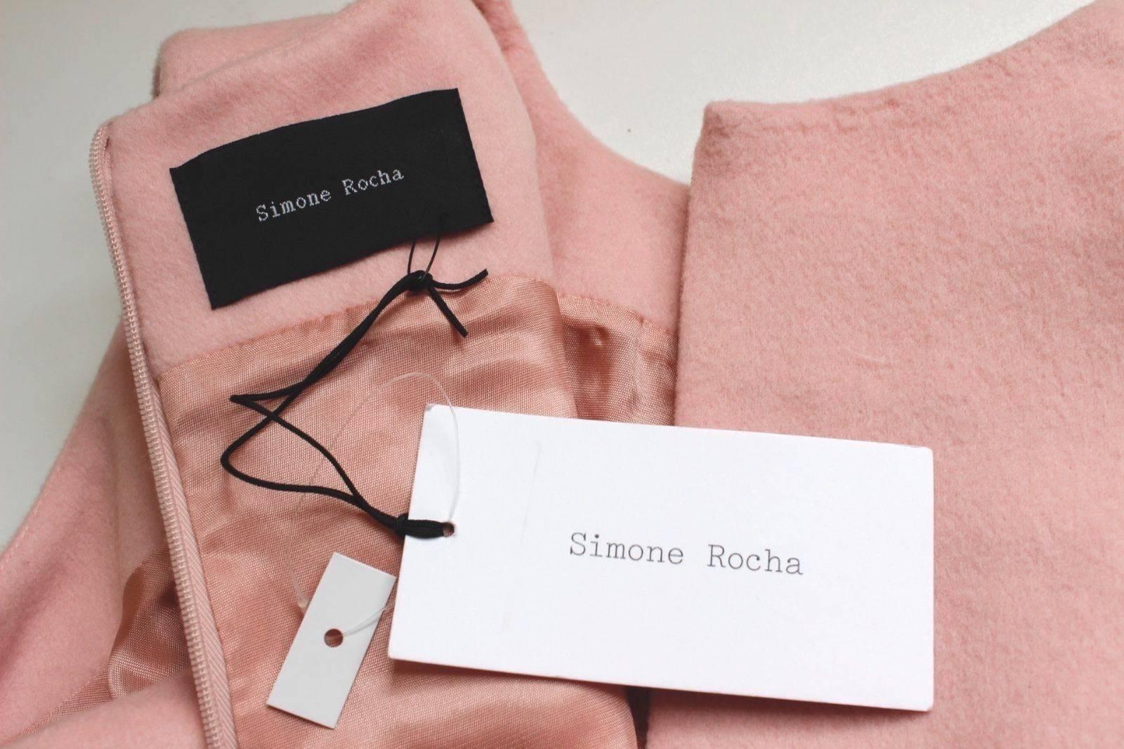 Simone Rocha Pink Wool Felt Asymmetric Ruffle Dress uk 10 This sleeveless wool f For Sale 3