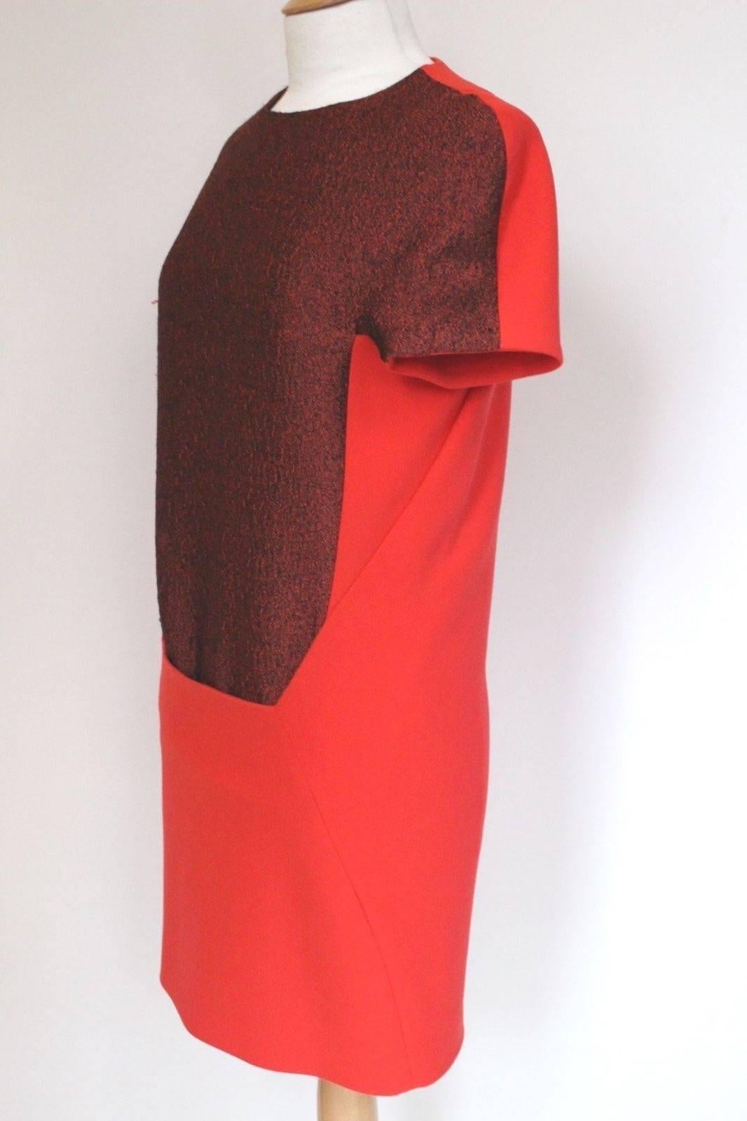Hussein Chalayan A/W 2012 Ready-To-Wear Catwalk Red Dress I 38 uk 6   In Excellent Condition For Sale In London, GB