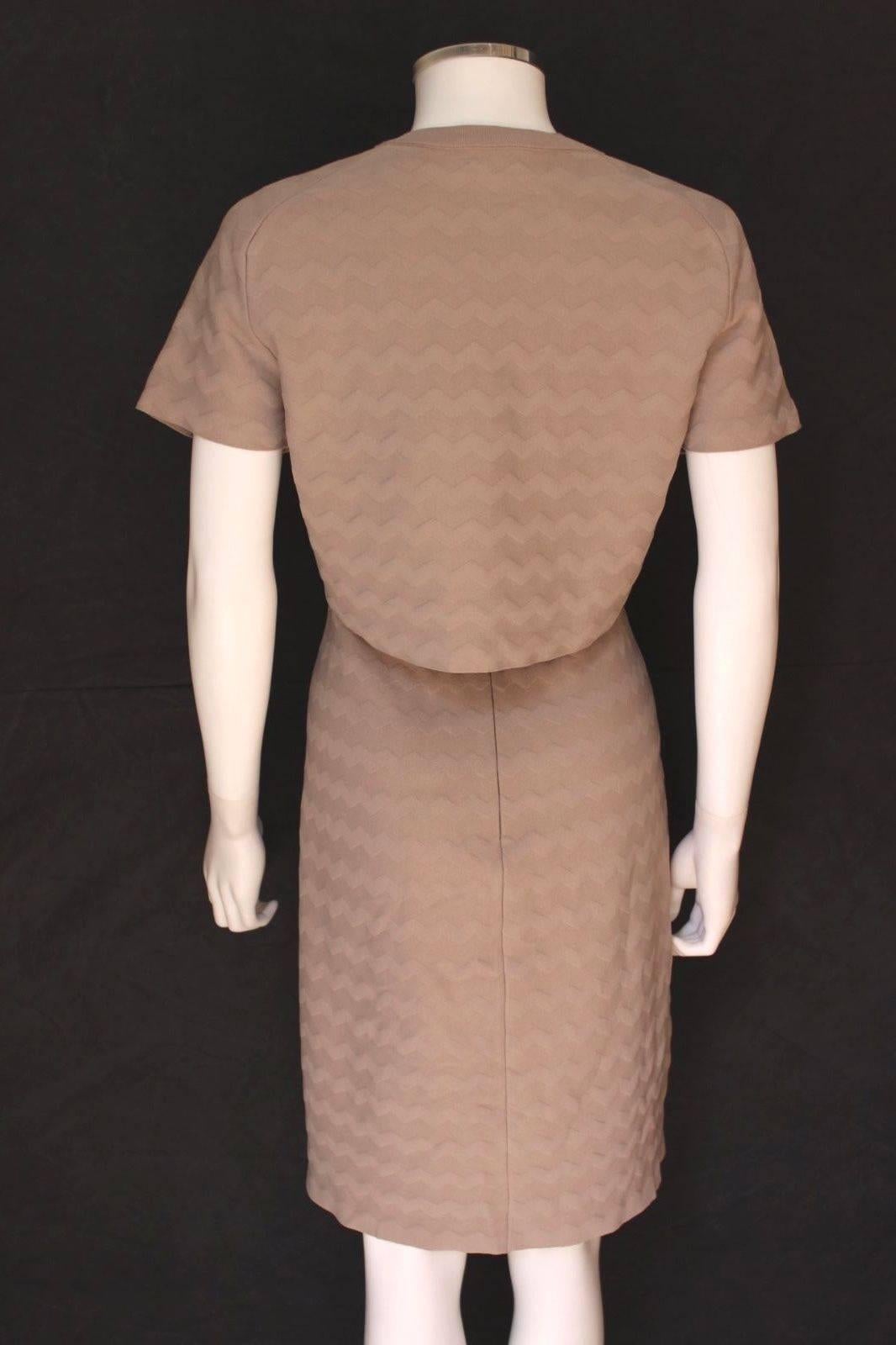 Women's Alaia Dusky Beige Chevron Stretch Knit Dress with Matching Top  F42 uk 12  For Sale