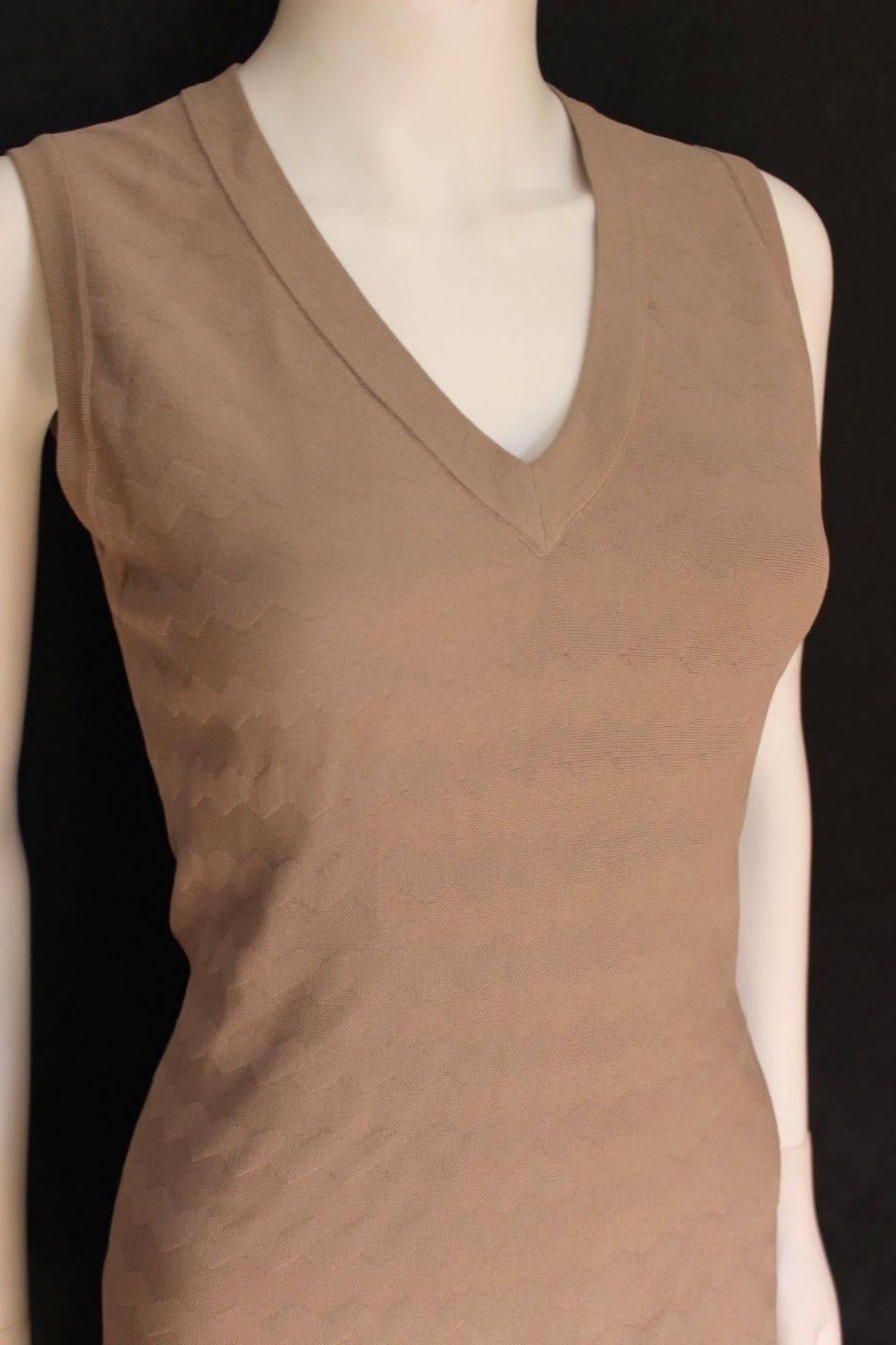 Alaia Dusky Beige Chevron Stretch Knit Dress with Matching Top  F42 uk 12  For Sale 1