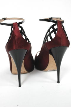 Giuseppe Zanotti wine burgundy satin cage heels 39.5 UK 6.5  Patent cage heel, a