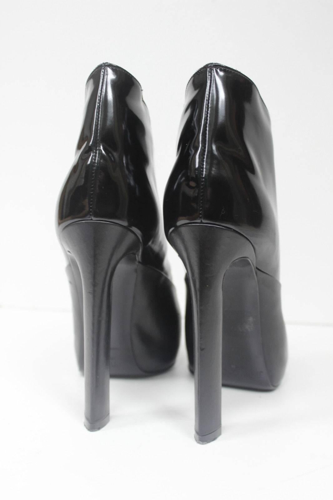 Jimmy Choo Diad Black Patent Leather Pointed Ankle Boots 39 uk 6  For Sale 1