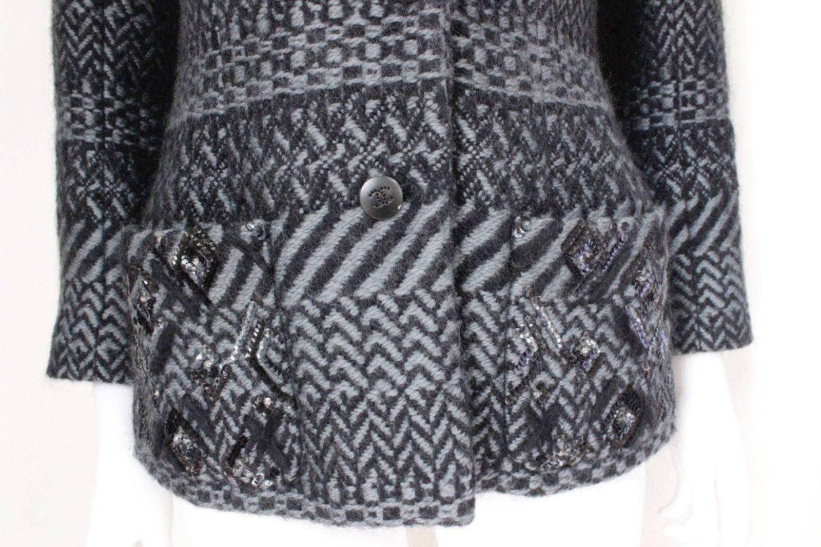 Black Authentic Chanel Blue Chevron Wool Sequin Jacket F 38 uk 10  For Sale