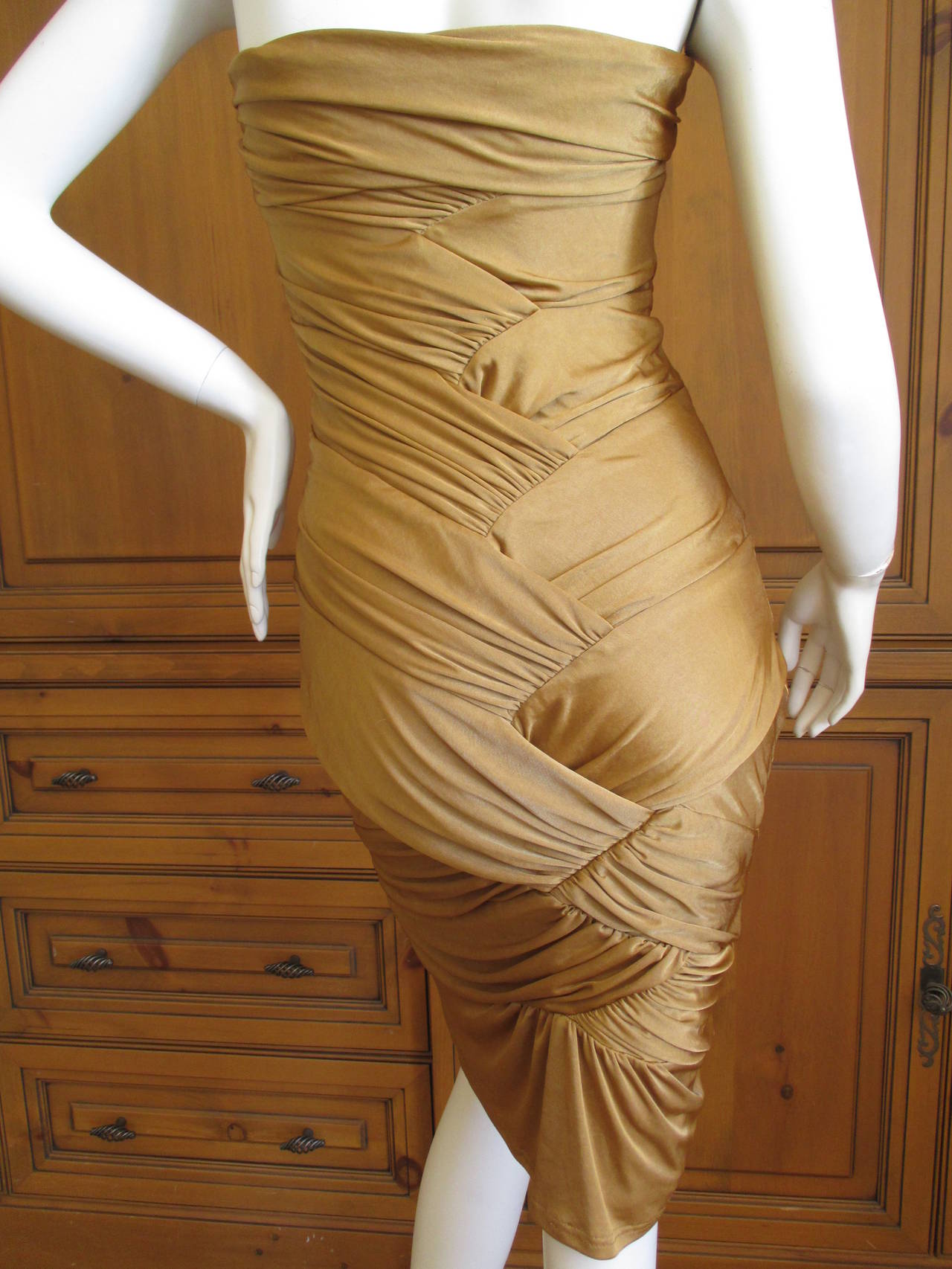 Women's Gucci by Tom Ford Gold Pleated Strapless Dress
