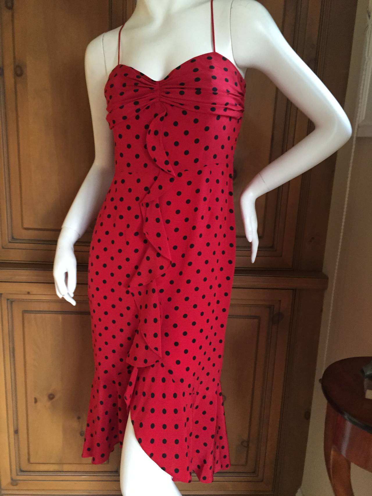 MOSCHINO Vintage Red Polkadot Silk Dress w scarf/belt
This is so beautiful, the photos don't capture its charm

sz 8 US

Bust 35