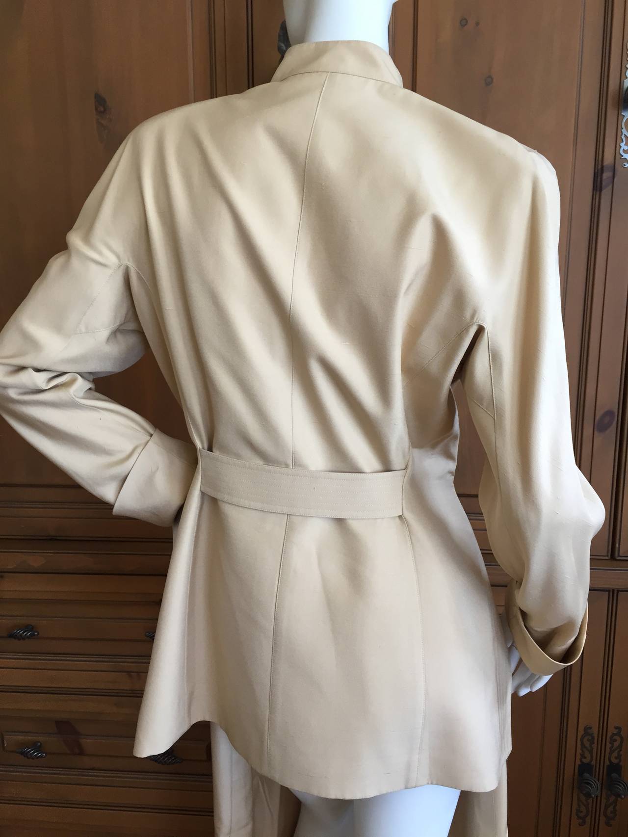 Thierry Mugler Sculptural Tan Silk Jacket In Excellent Condition For Sale In Cloverdale, CA