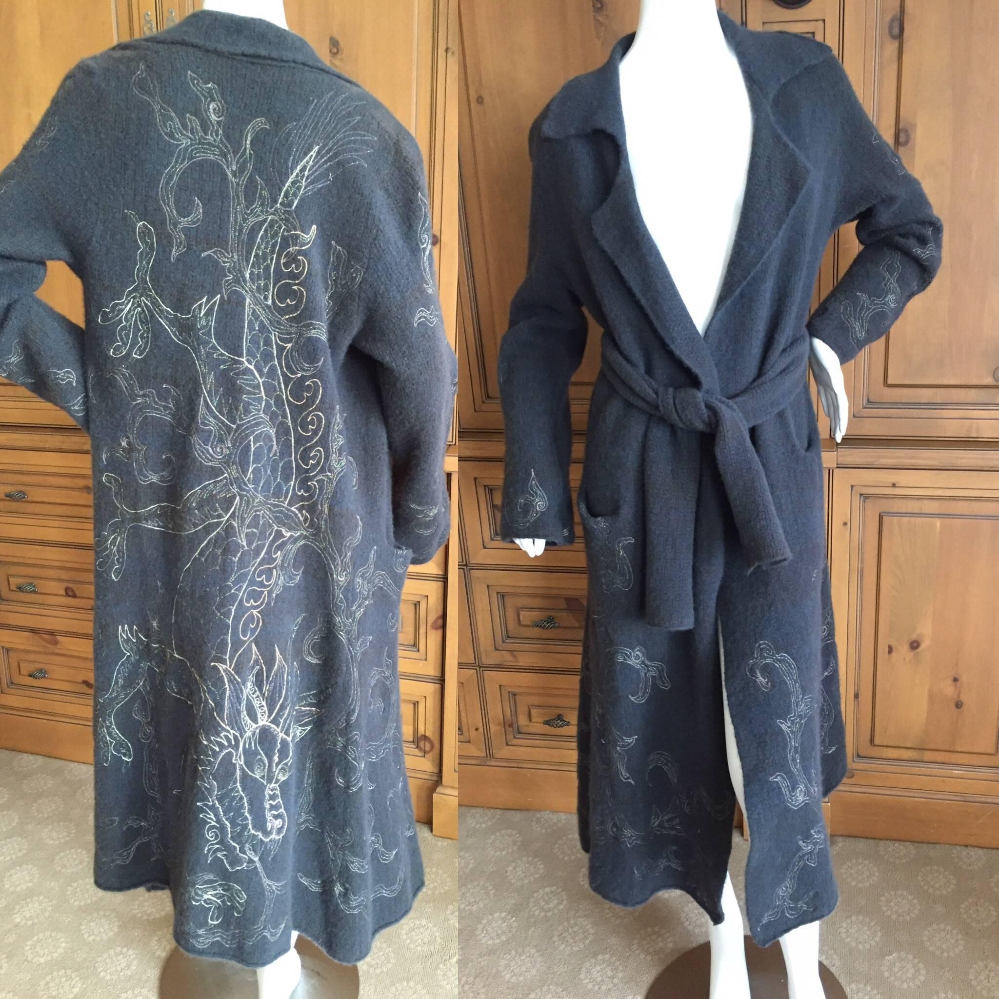 Luxurious dark gray cashmere coat from Lainey Keogh, Ireland.
Beautifully embroidered in gold threads is a dragon all the way down the back.
New with tags
Bust 40