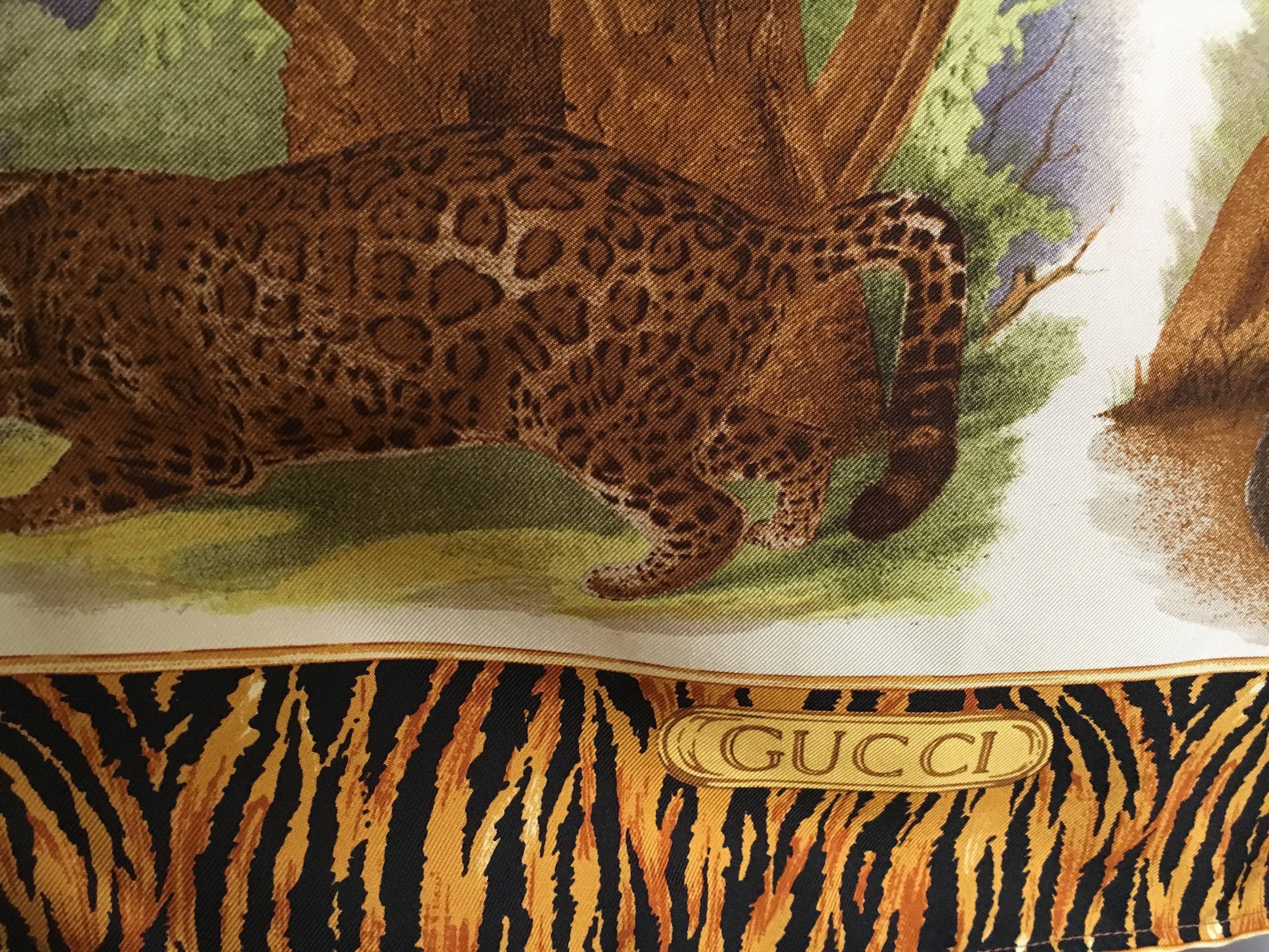 Gucci Animal Print Scarf Silk Vintage Blouse with GG Cufflinks 2