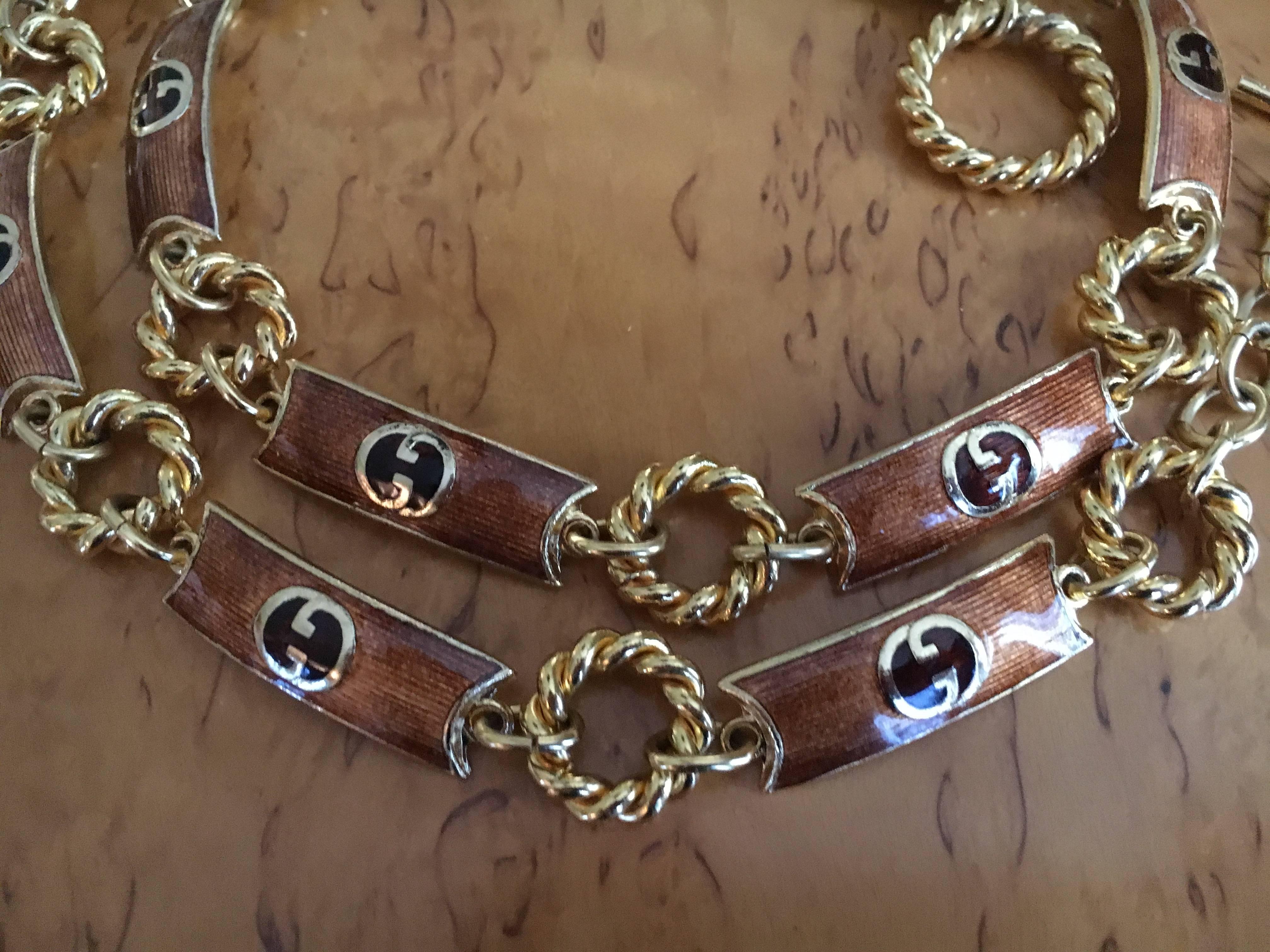 Gucci Vintage 70's Gold Enamel Link Belt In Good Condition For Sale In Cloverdale, CA