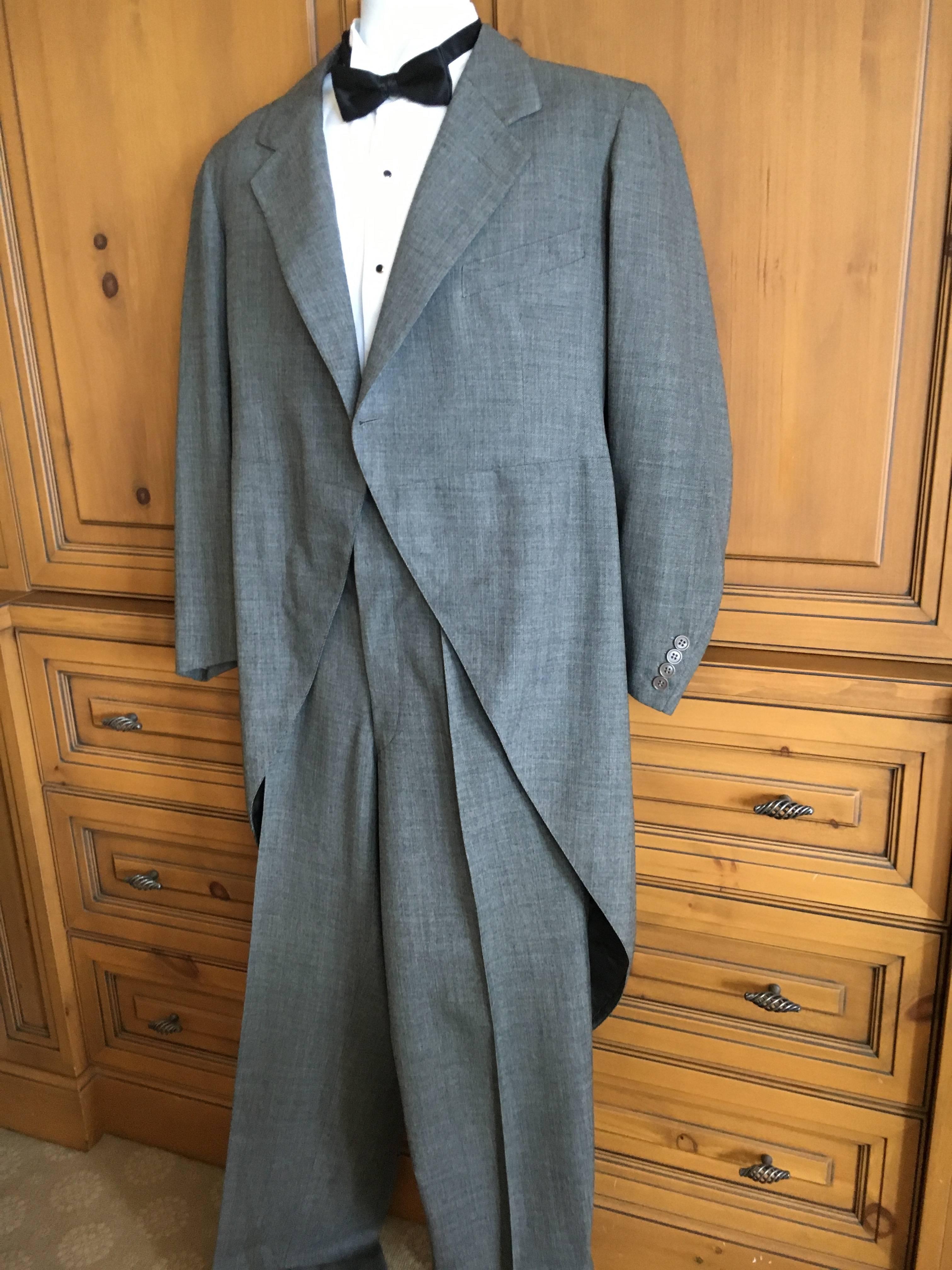 1941 Men's Gray Formal Cutaway Tailcoat Suit Dunne & Co. In Excellent Condition For Sale In Cloverdale, CA