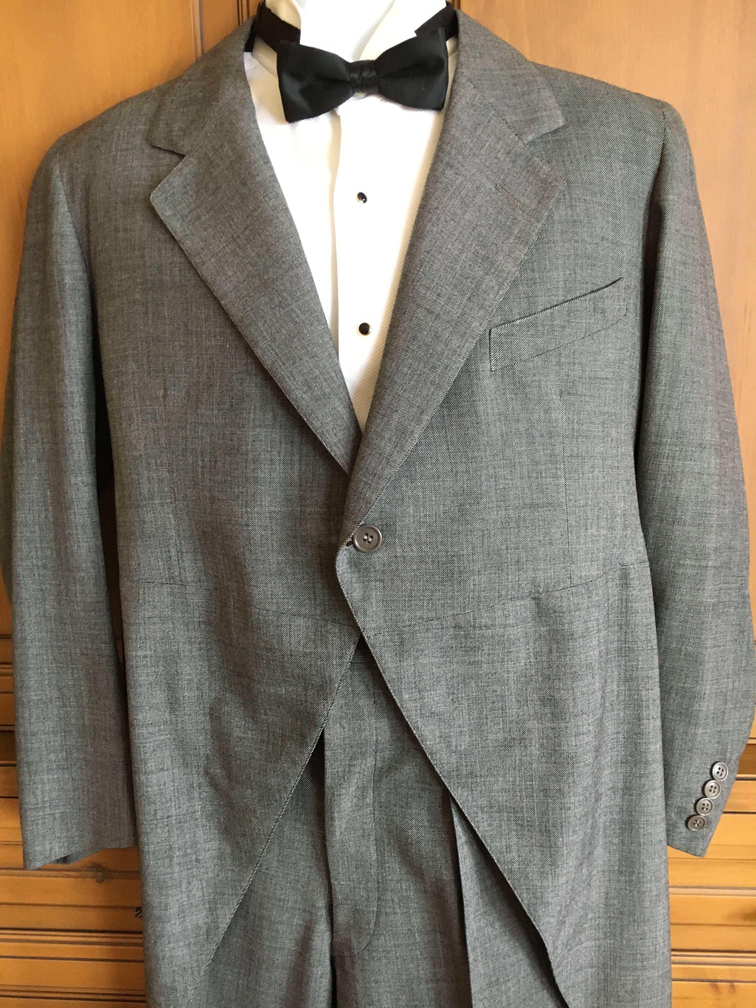 1941 Men's Gray Formal Cutaway Tailcoat Suit Dunne & Co. For Sale 2