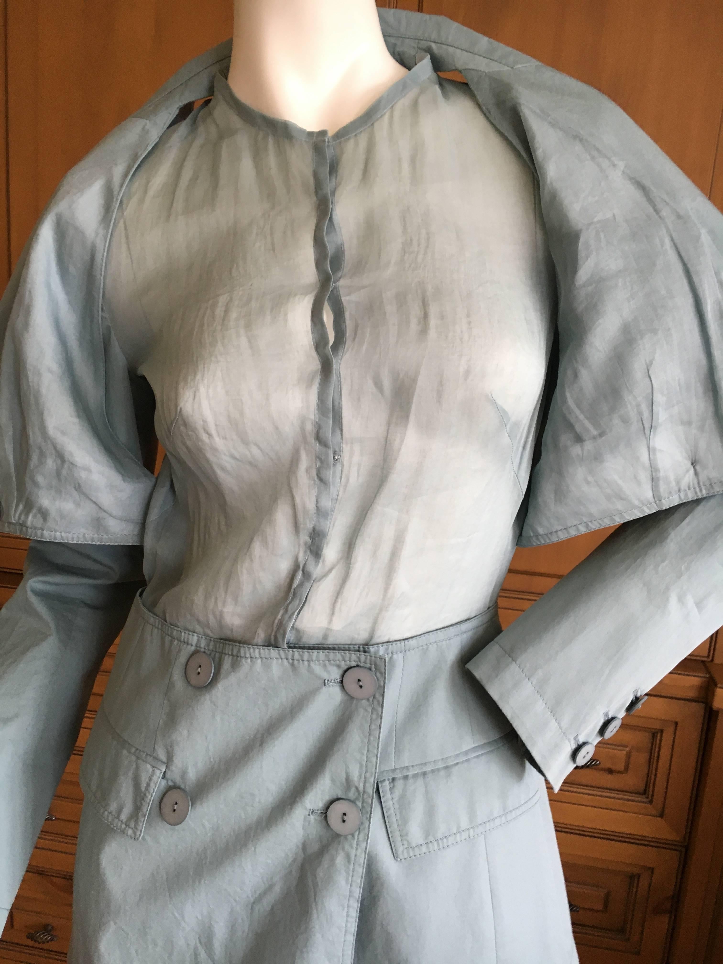 Jean Paul Gaultier Femme Vintage Sheer Inserts Light Blue Blazer.
Wonderful piece, the sheer sections don't read well on the photo's , much better in person.
Size 36
Bust 38"
Waist 30"
Length 29"
Excellent condition