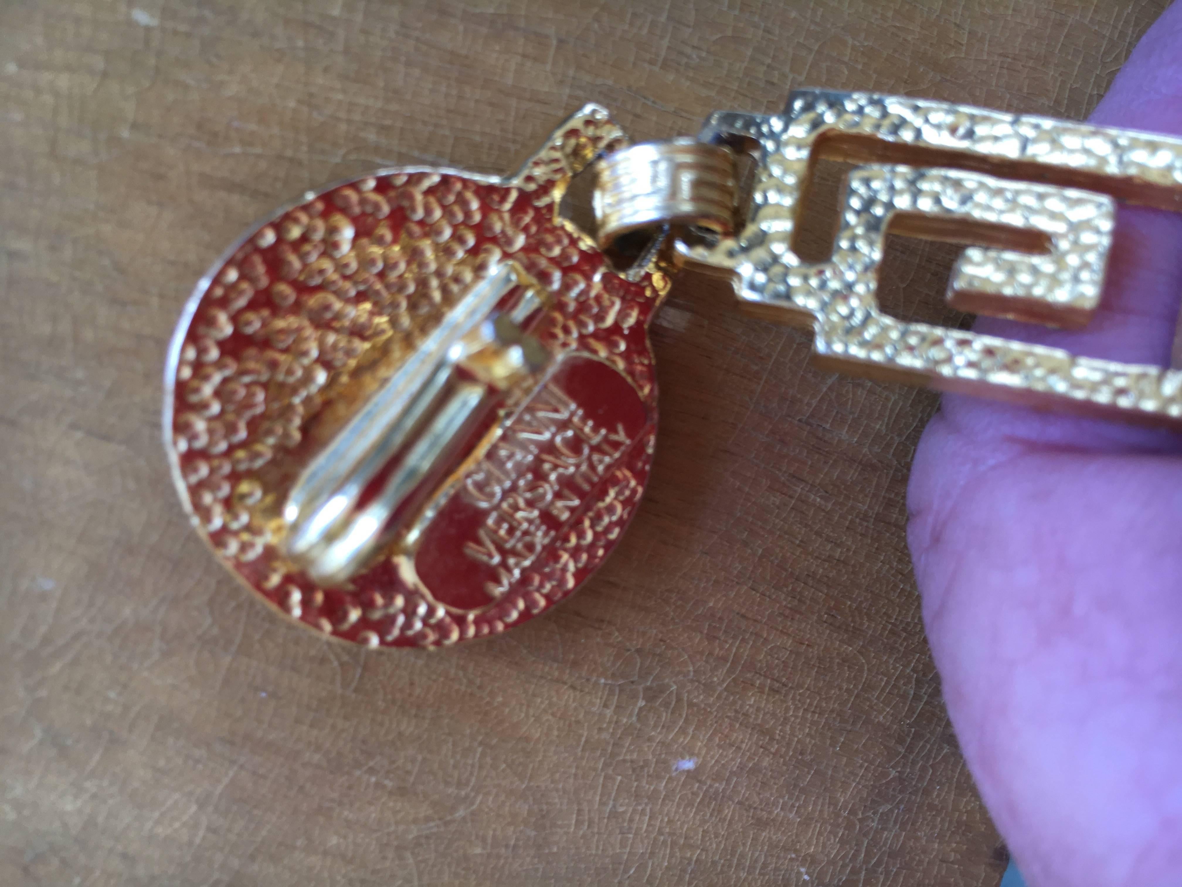 Gianni Versace Rare Vintage Crystal Embellished Greek Key Safety Pin Medusa Bel For Sale 1