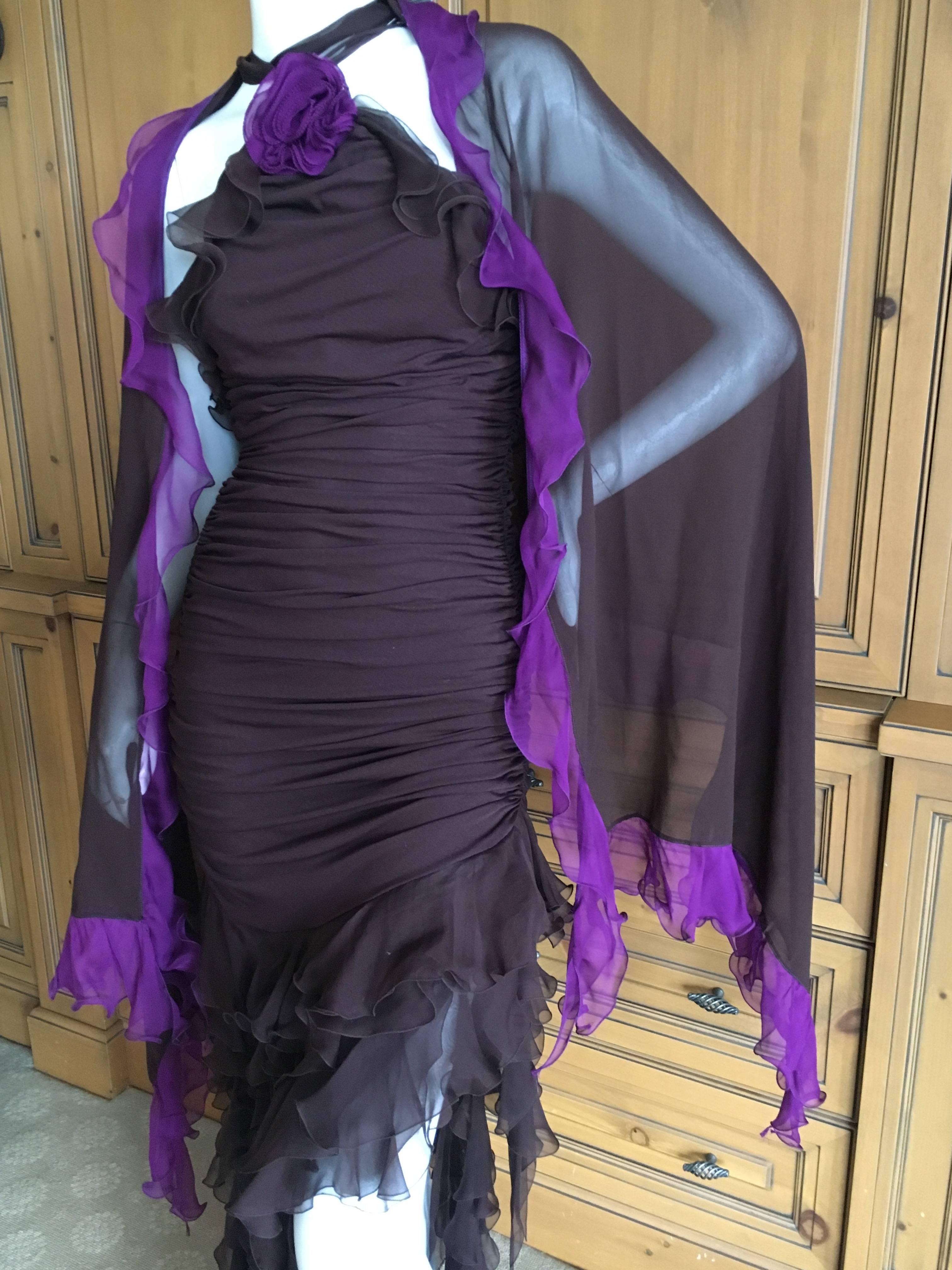 Ungaro Vintage Ruffle Flamenco Halter Dress With Matching Shawl
Brown with purple edging , this would be a terrific dance dress.
Small
Bust 34"
Waist 26"
Hips 39"
Length 62"

