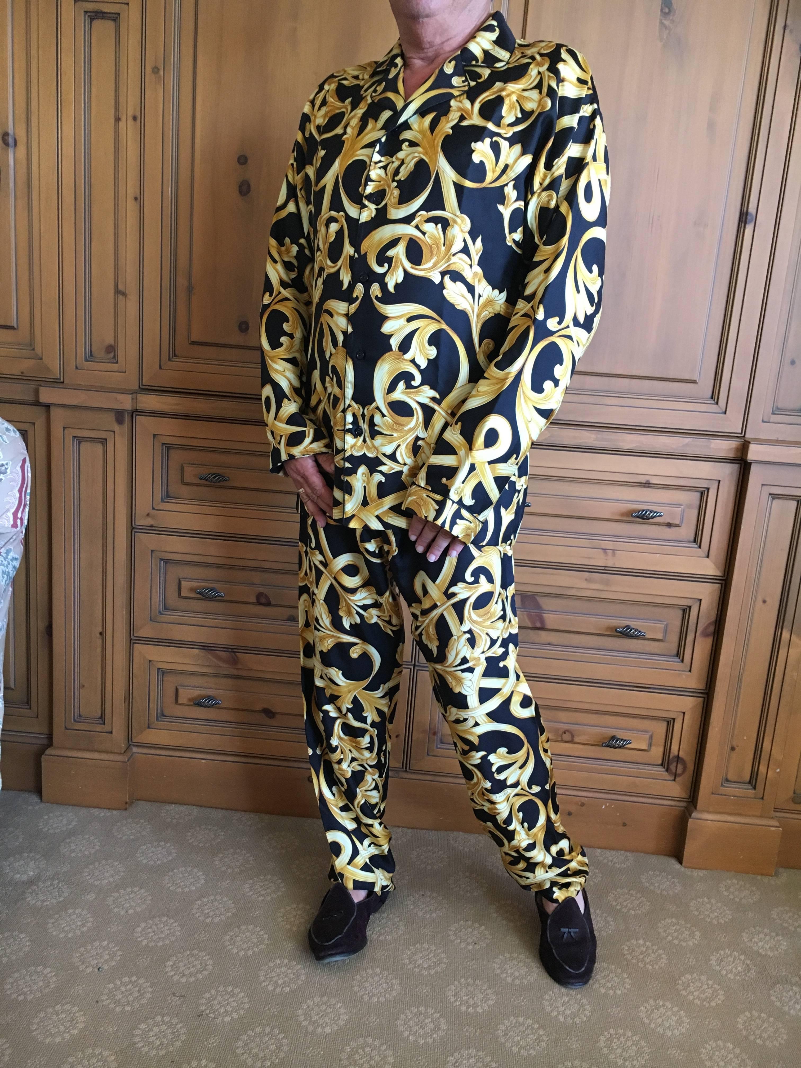 versace pajamas