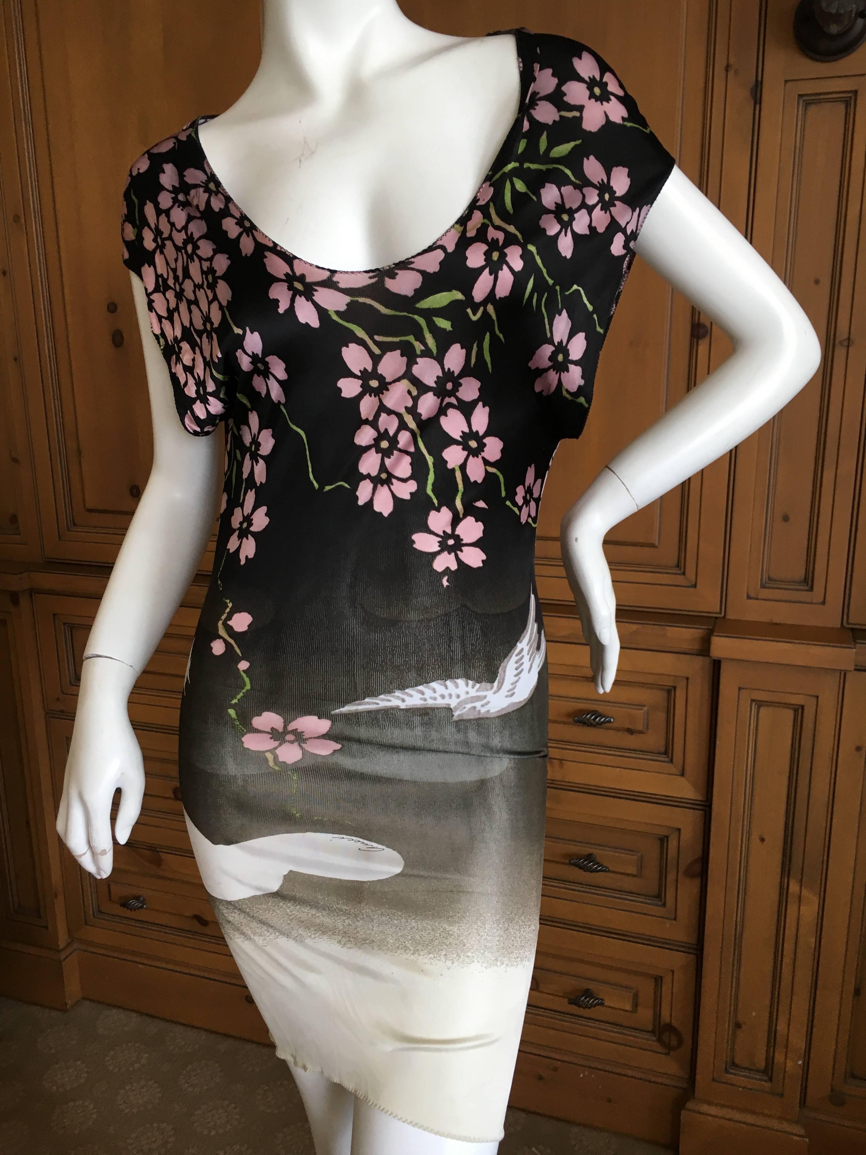 Gucci by Tom Ford Japonaise Dogwood Blossom Mini Dress.
Size XS
Bust 36"
Waist 24"
Hips 38"
Length 36"
Excellent condition 