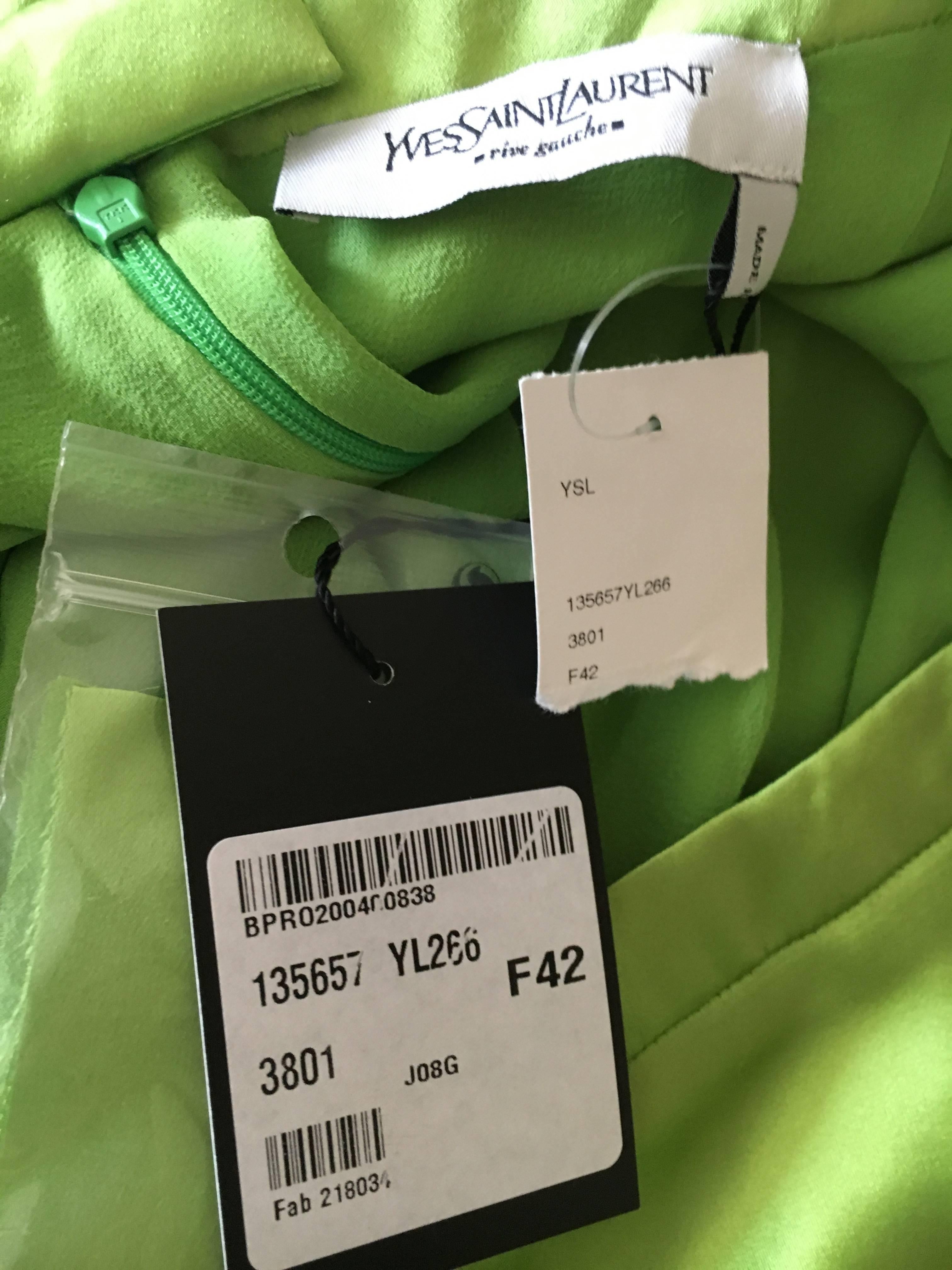 Yves Saint Laurent by Tom Ford 2004 Green Silk Skirt NWT 42 In Excellent Condition For Sale In Cloverdale, CA