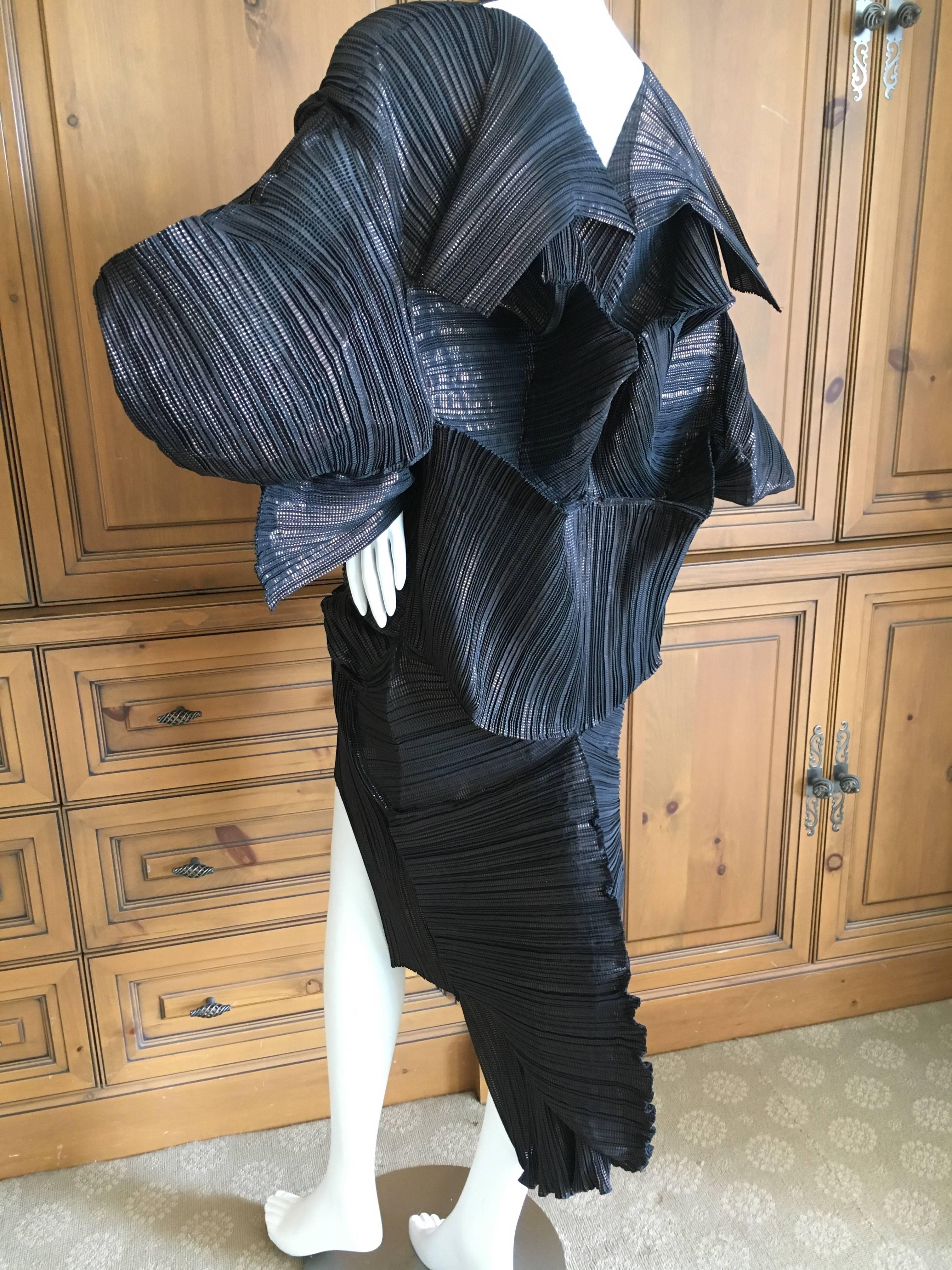 Issey Miyake Important Sculptural Black Vintage Dress For Sale 2