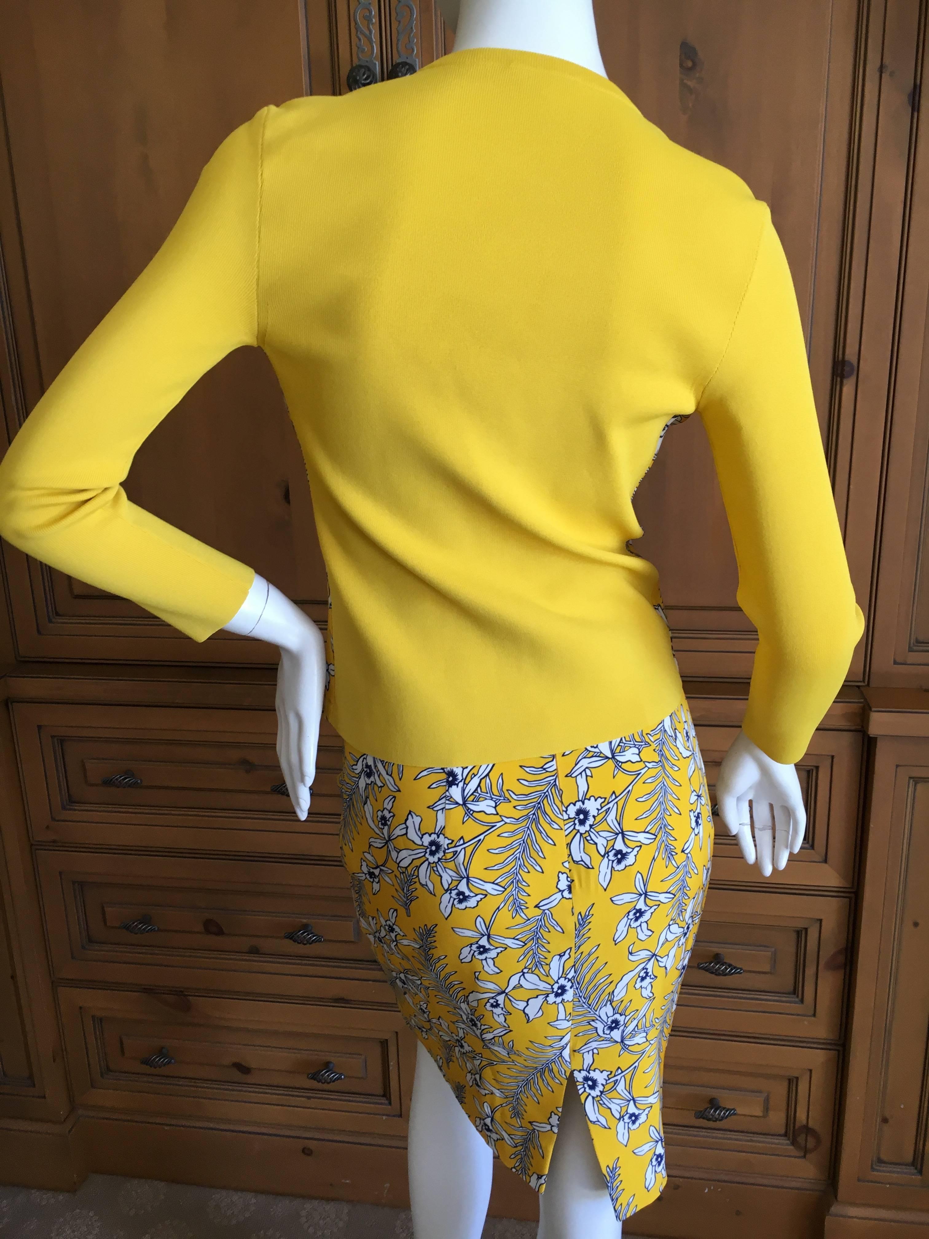 Oscar de la Renta Yellow Silk Floral Skirt Suit For Sale 1