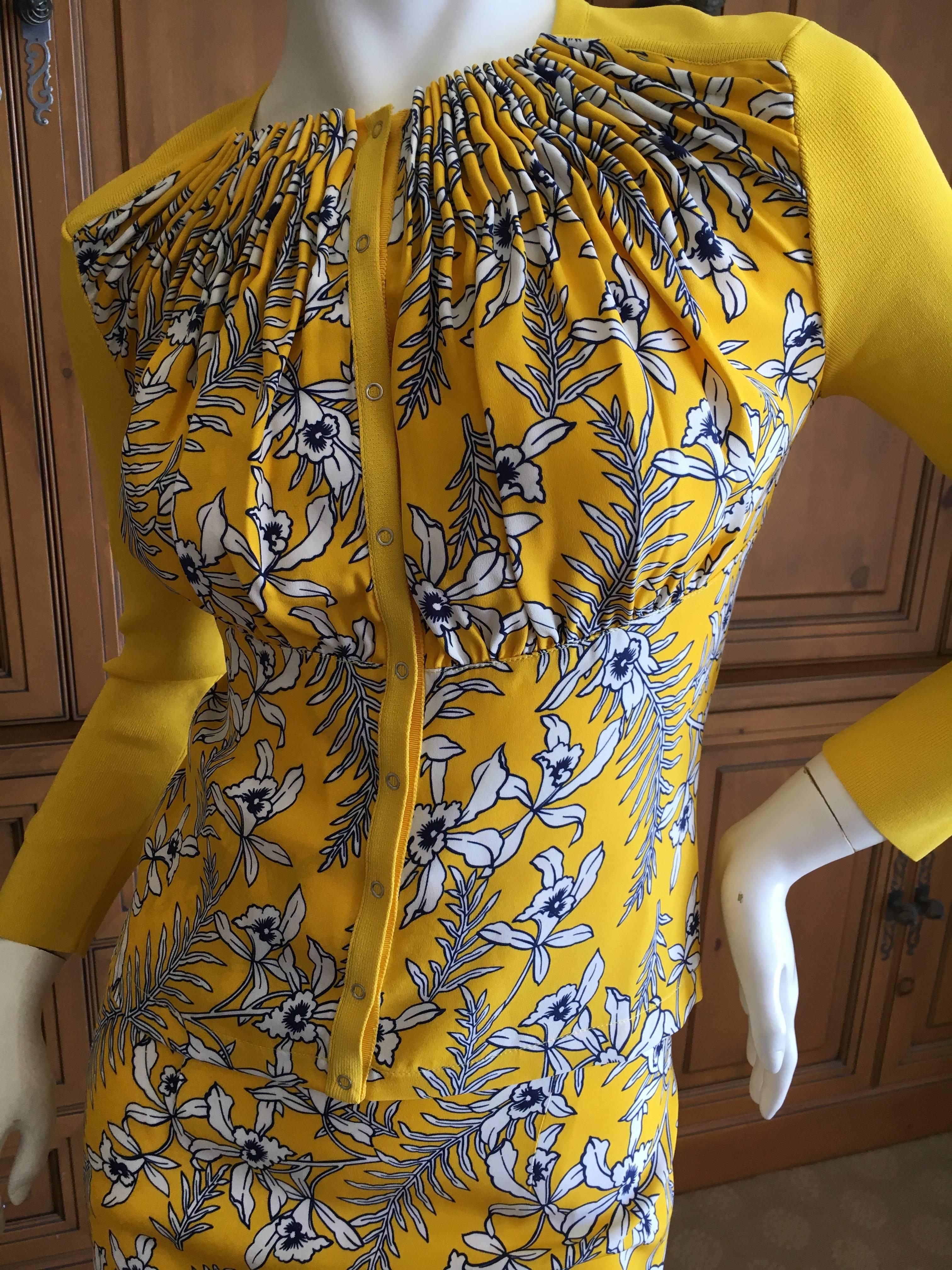 Oscar de la Renta Yellow Silk Floral Skirt Suit For Sale 3