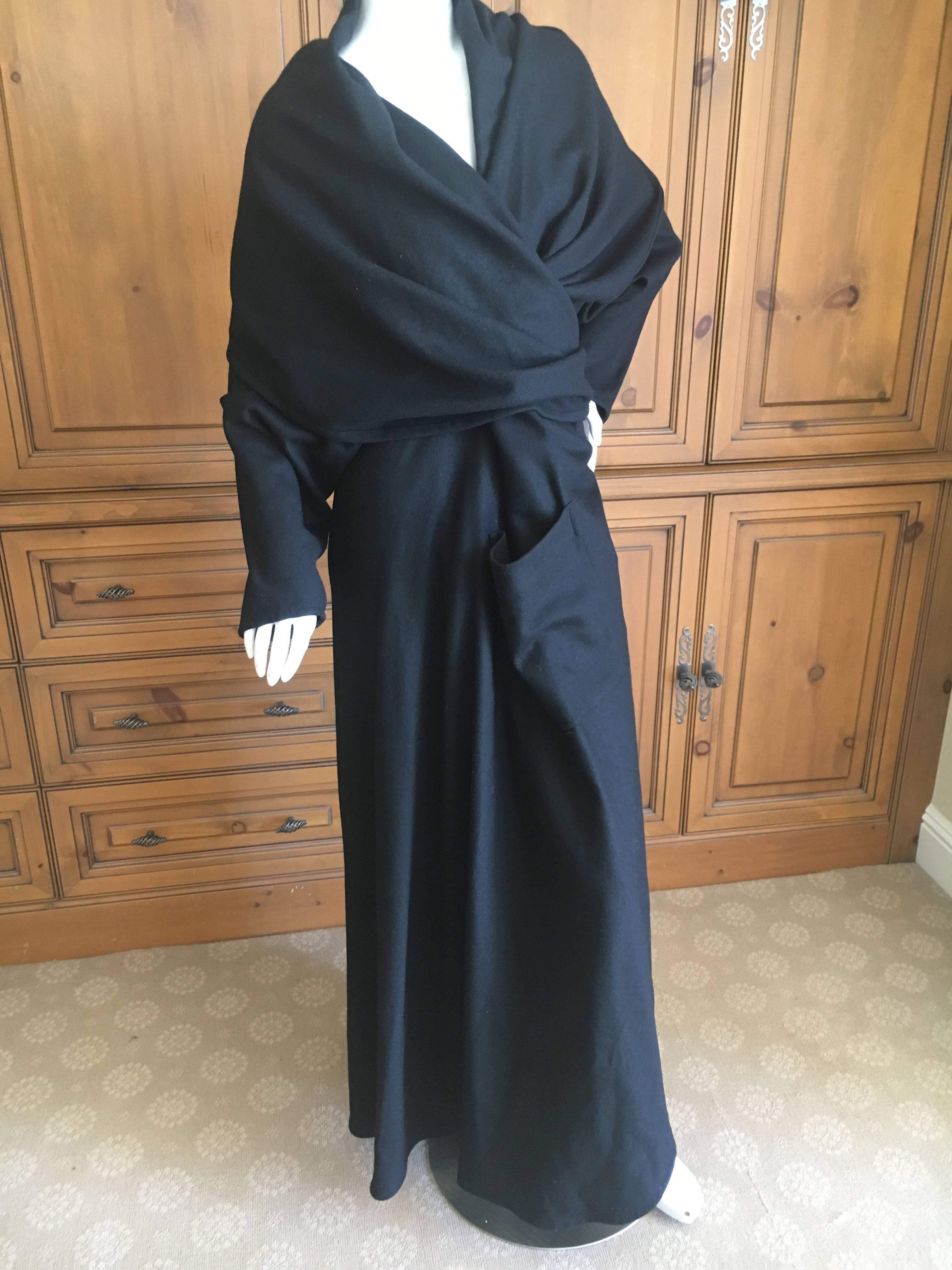 Issey Miyake for Ultimo 1980's Voluminous Black Coat with Wide Collar / Cape In Excellent Condition For Sale In Cloverdale, CA