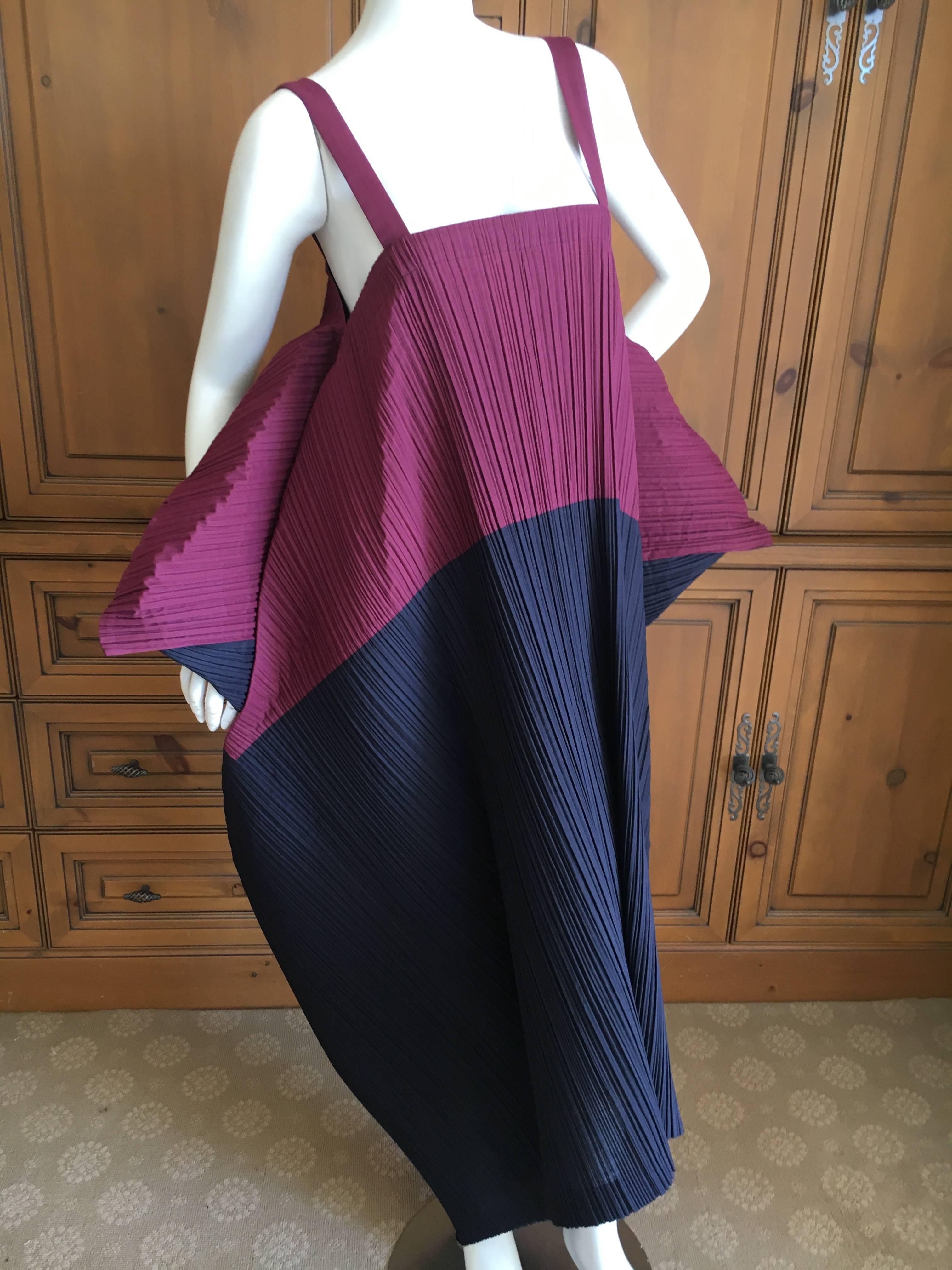 Women's Issey Miyake for Bergdorf Goodman 1990 Colorblock Pleated Bubble Dress For Sale