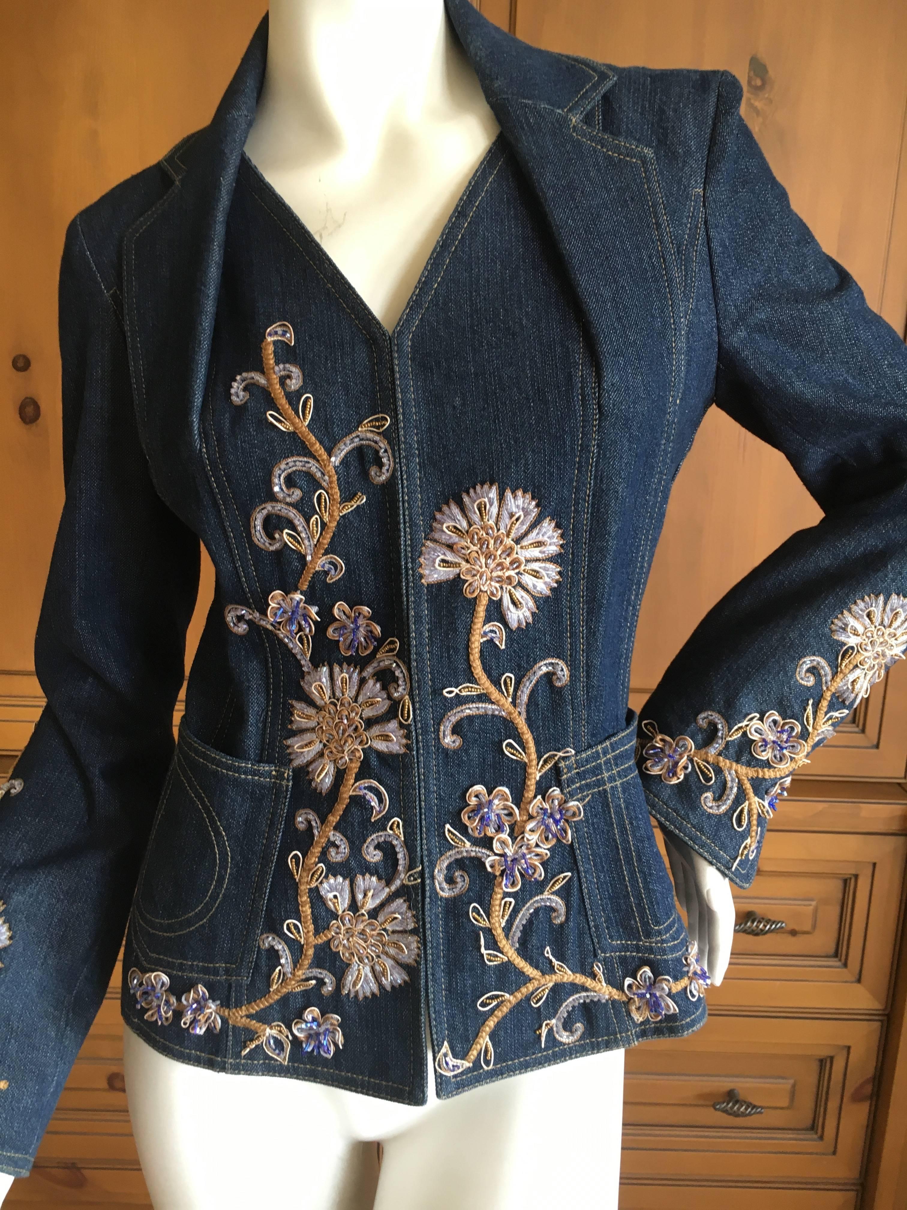 Christian Dior by John Galliano Vintage Floral Embellished Denim Bar Jacket .
So chic, with bold D on pockets and heart on back.
 Size 36 
Bust 36