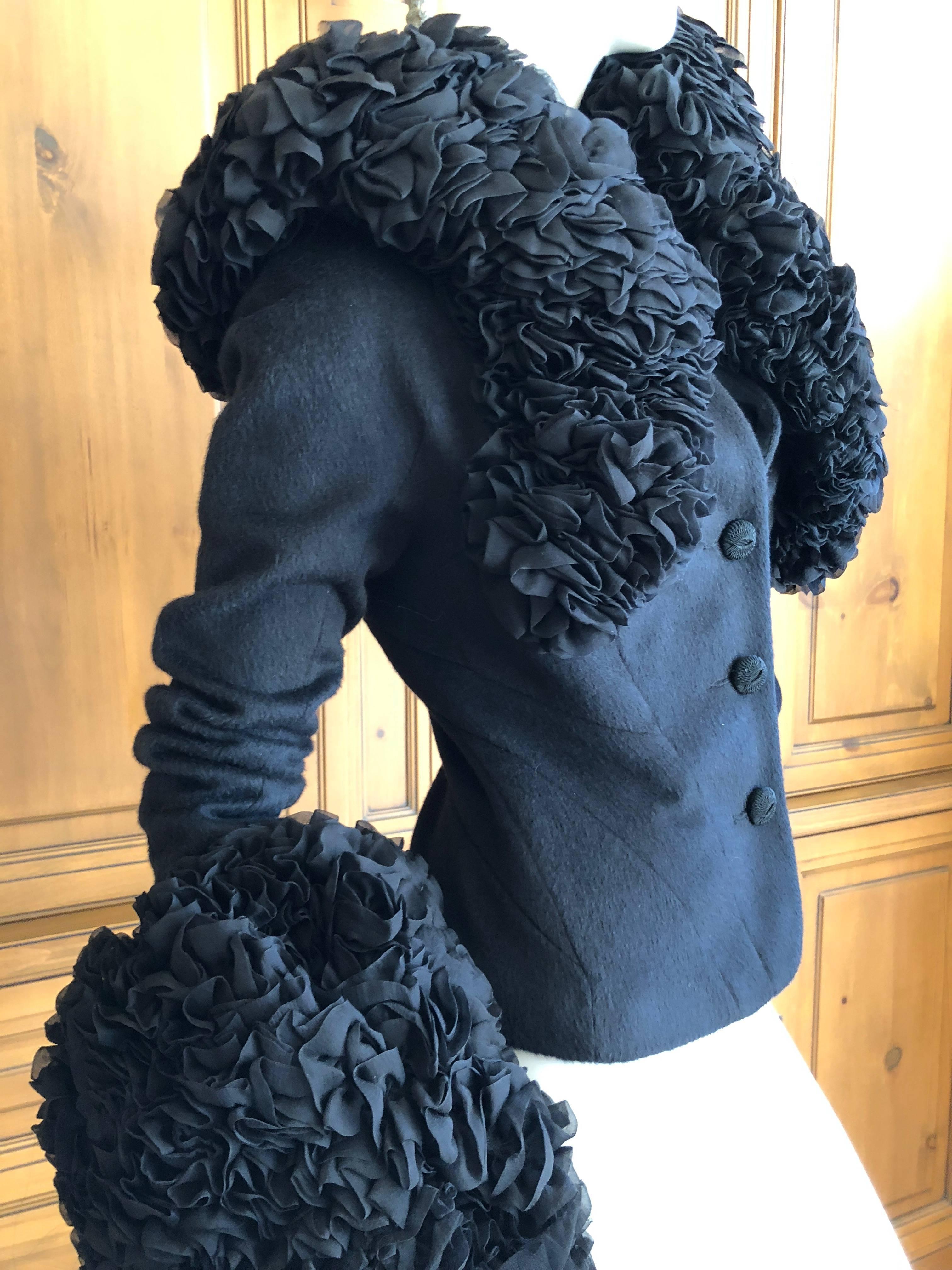 John Galliano Autumn 1995 Pure Angora Jacket w Elizabethan Ruffle Collar & Muff In Excellent Condition In Cloverdale, CA
