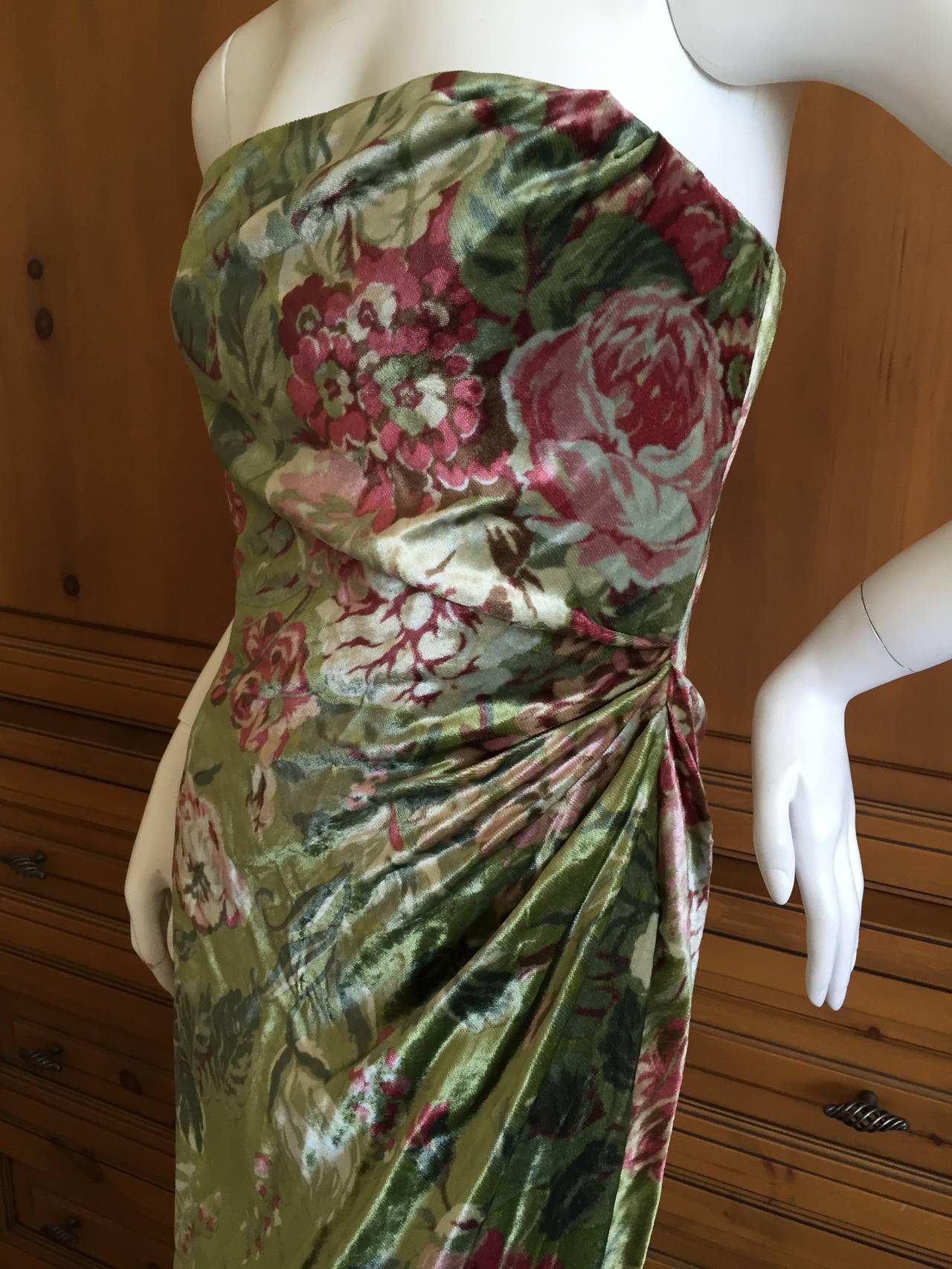Bill Blass 1970's Elegant Floral Silk Velvet Strapless Dress with Shawl 1