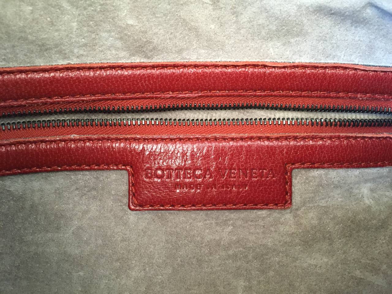 Bottega Veneta Red Twist Intrecciato Leather Hobo Bag 2
