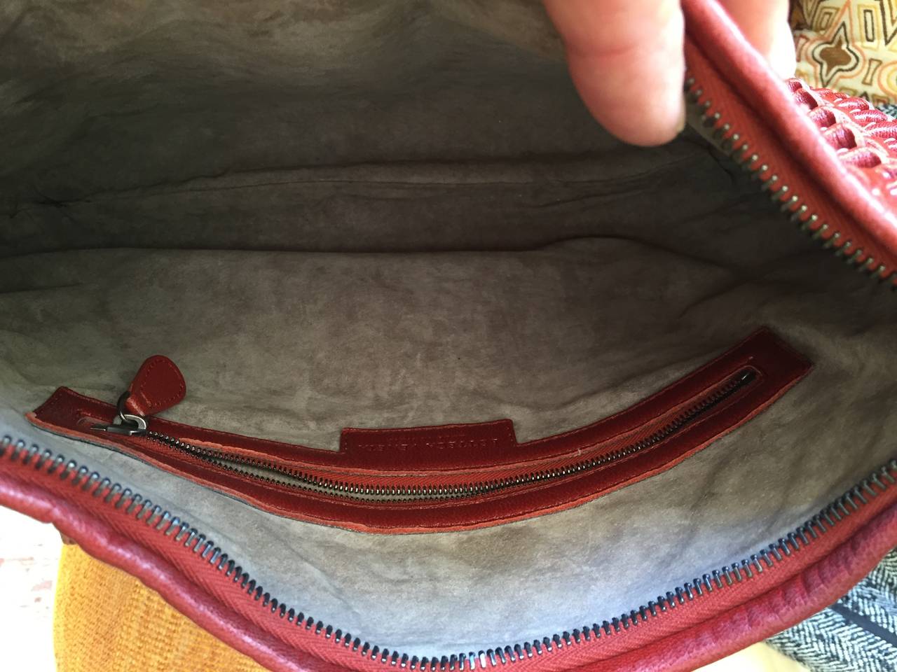 Bottega Veneta Red Twist Intrecciato Leather Hobo Bag 3